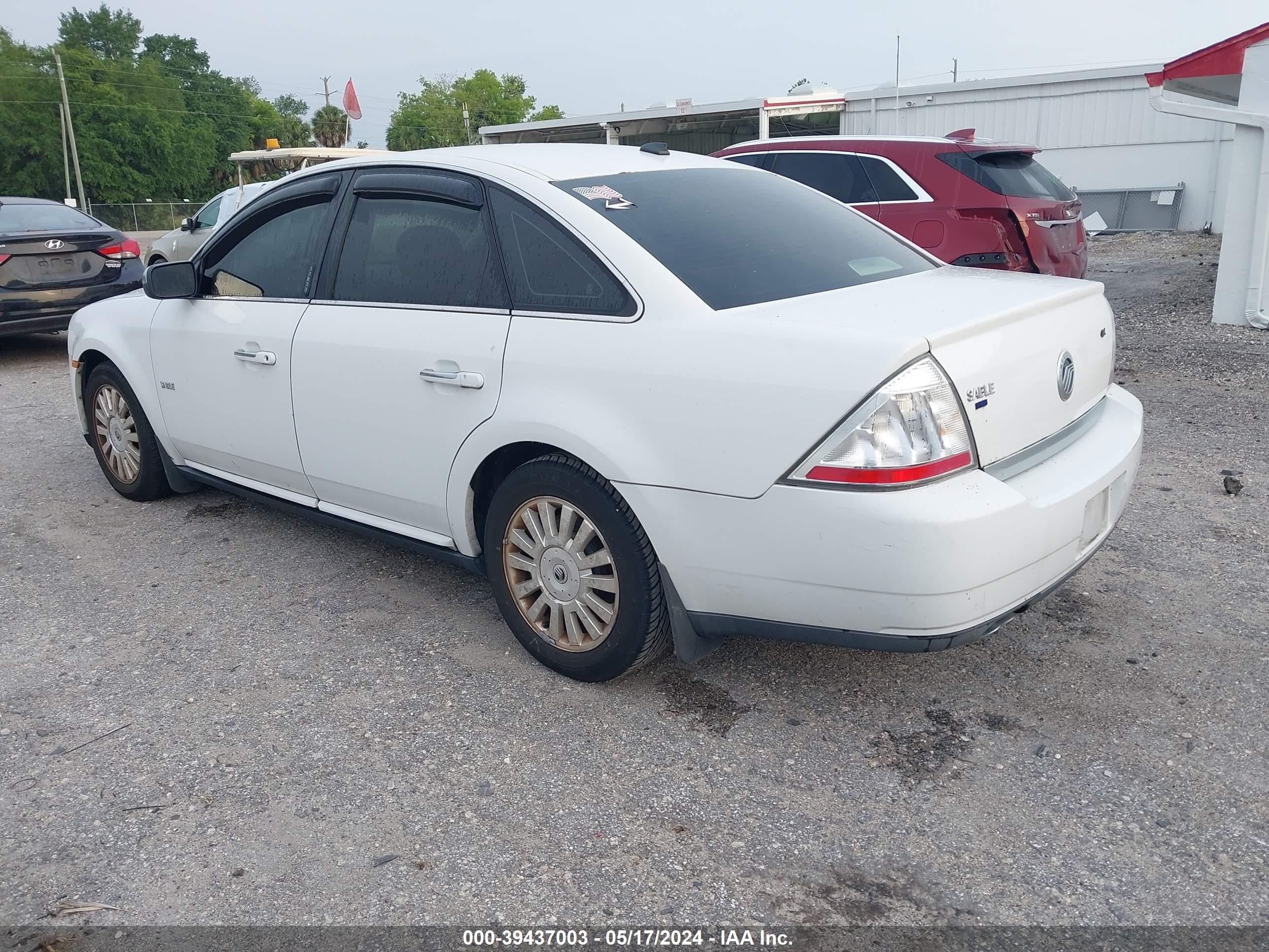 Photo 2 VIN: 1MEHM40W68G611932 - MERCURY SABLE 