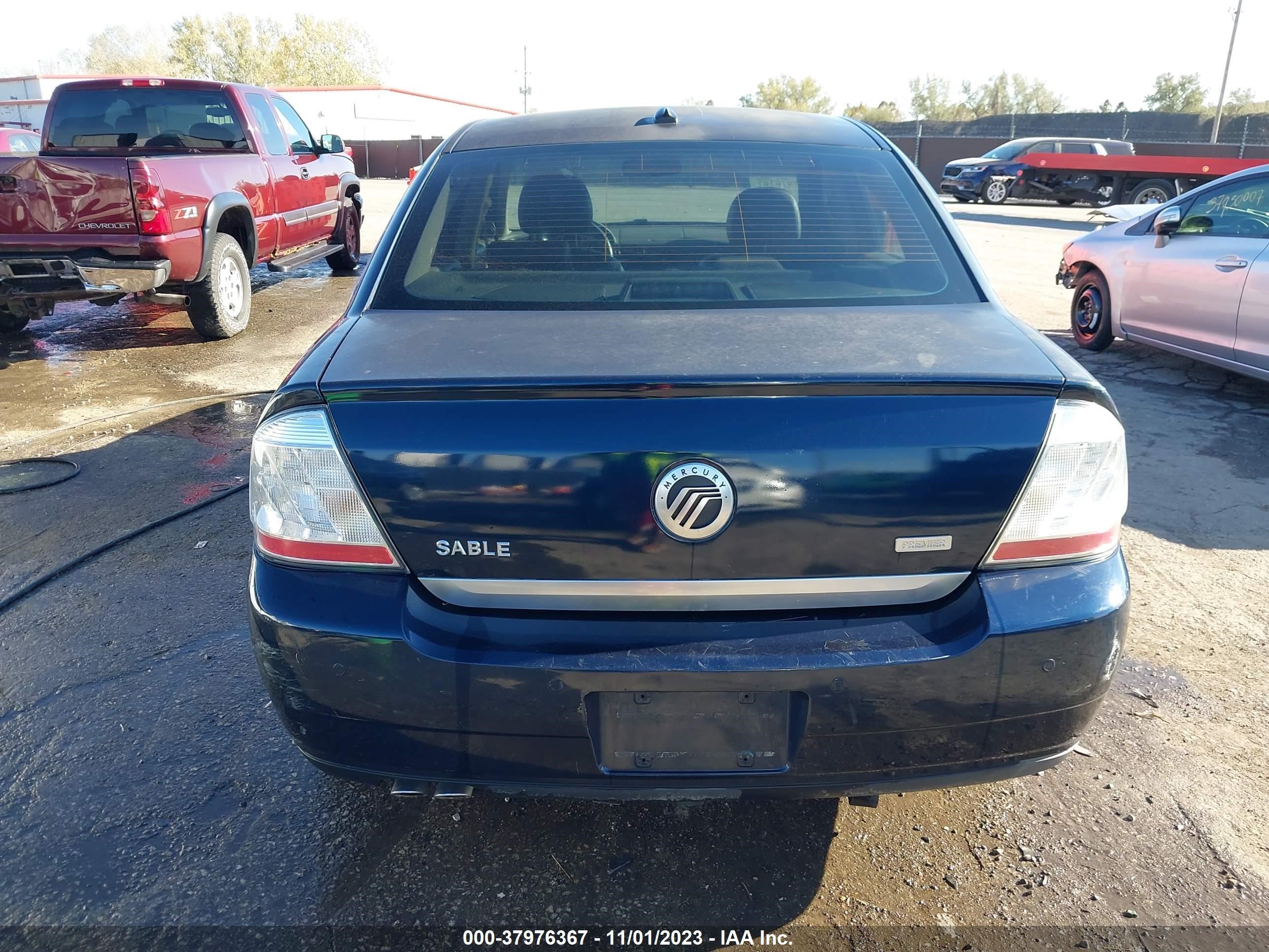 Photo 15 VIN: 1MEHM42W48G602515 - MERCURY SABLE 