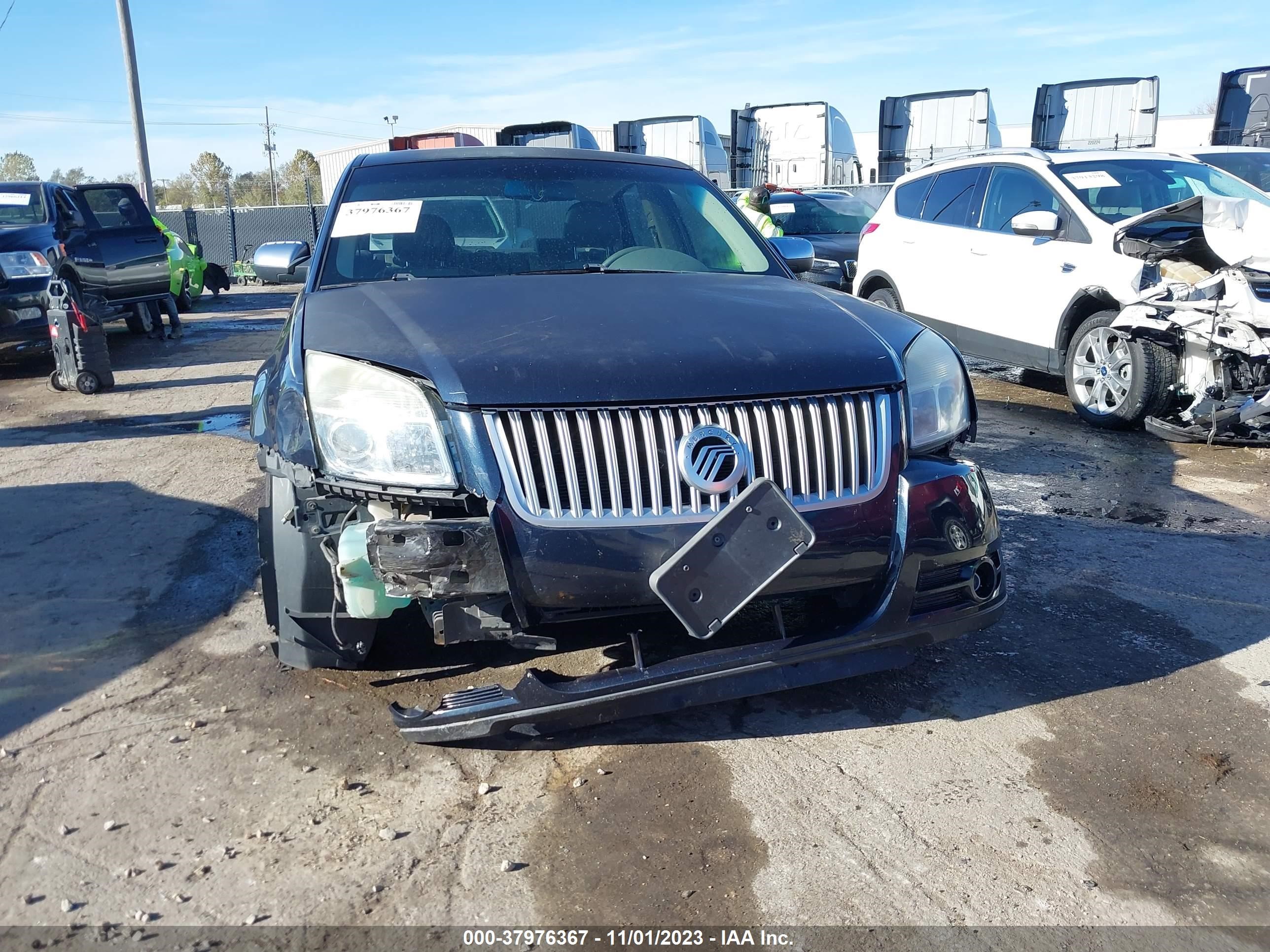 Photo 5 VIN: 1MEHM42W48G602515 - MERCURY SABLE 