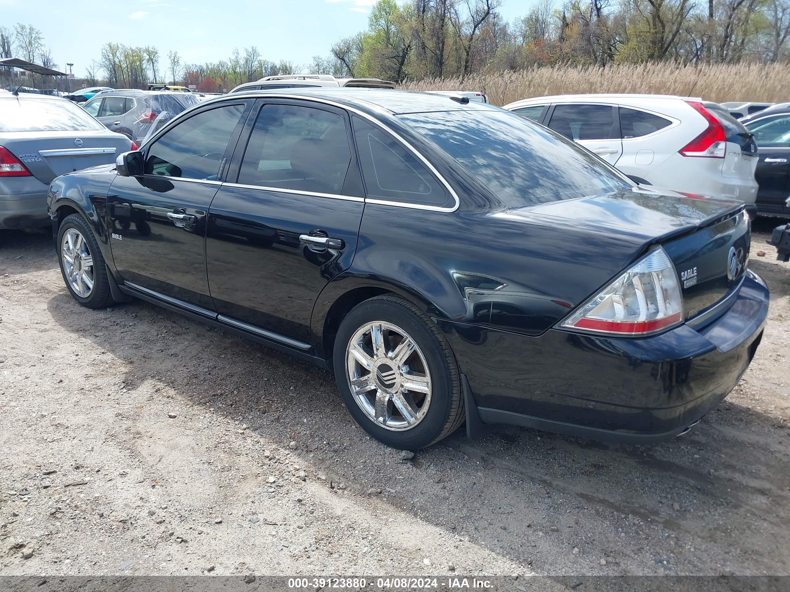 Photo 2 VIN: 1MEHM42W68G622040 - MERCURY SABLE 