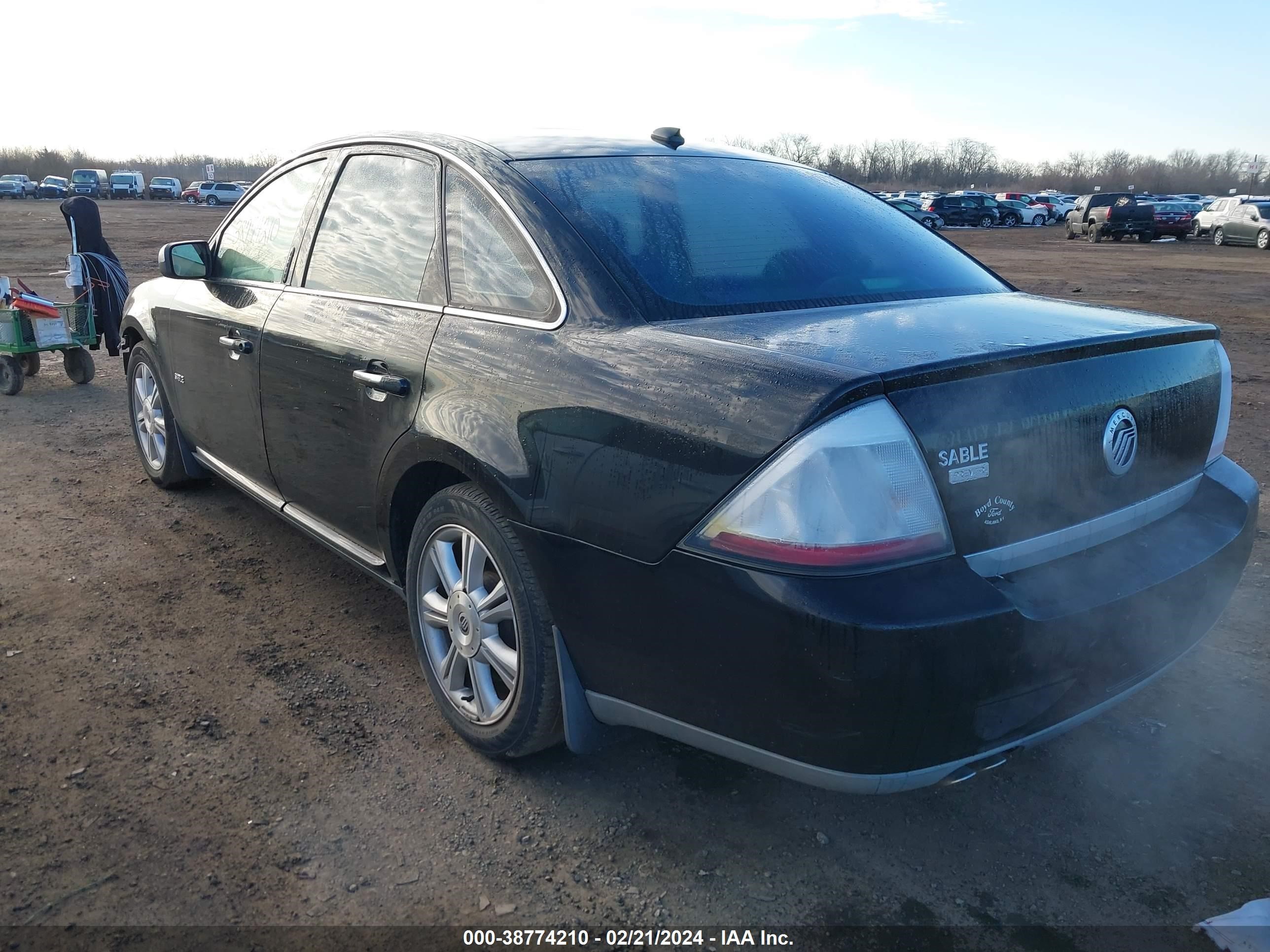 Photo 2 VIN: 1MEHM42W88G621908 - MERCURY SABLE 