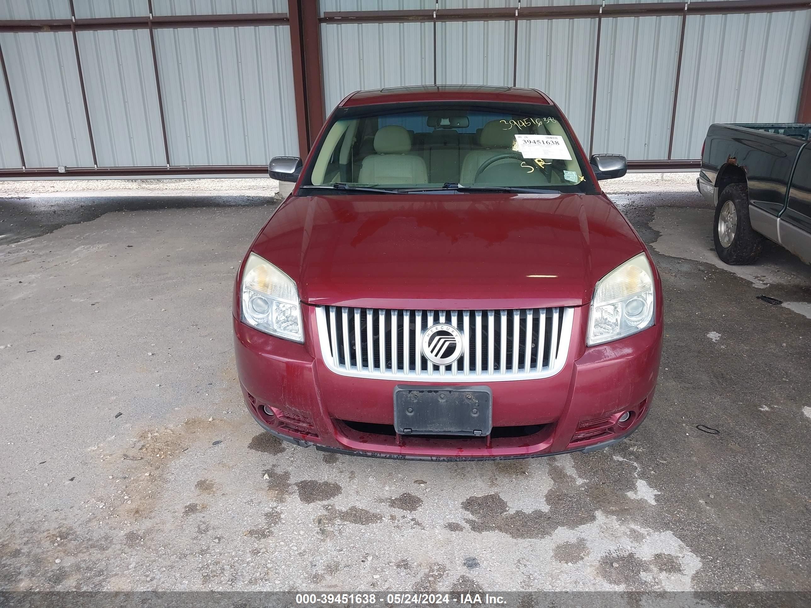 Photo 11 VIN: 1MEHM42W98G611971 - MERCURY SABLE 