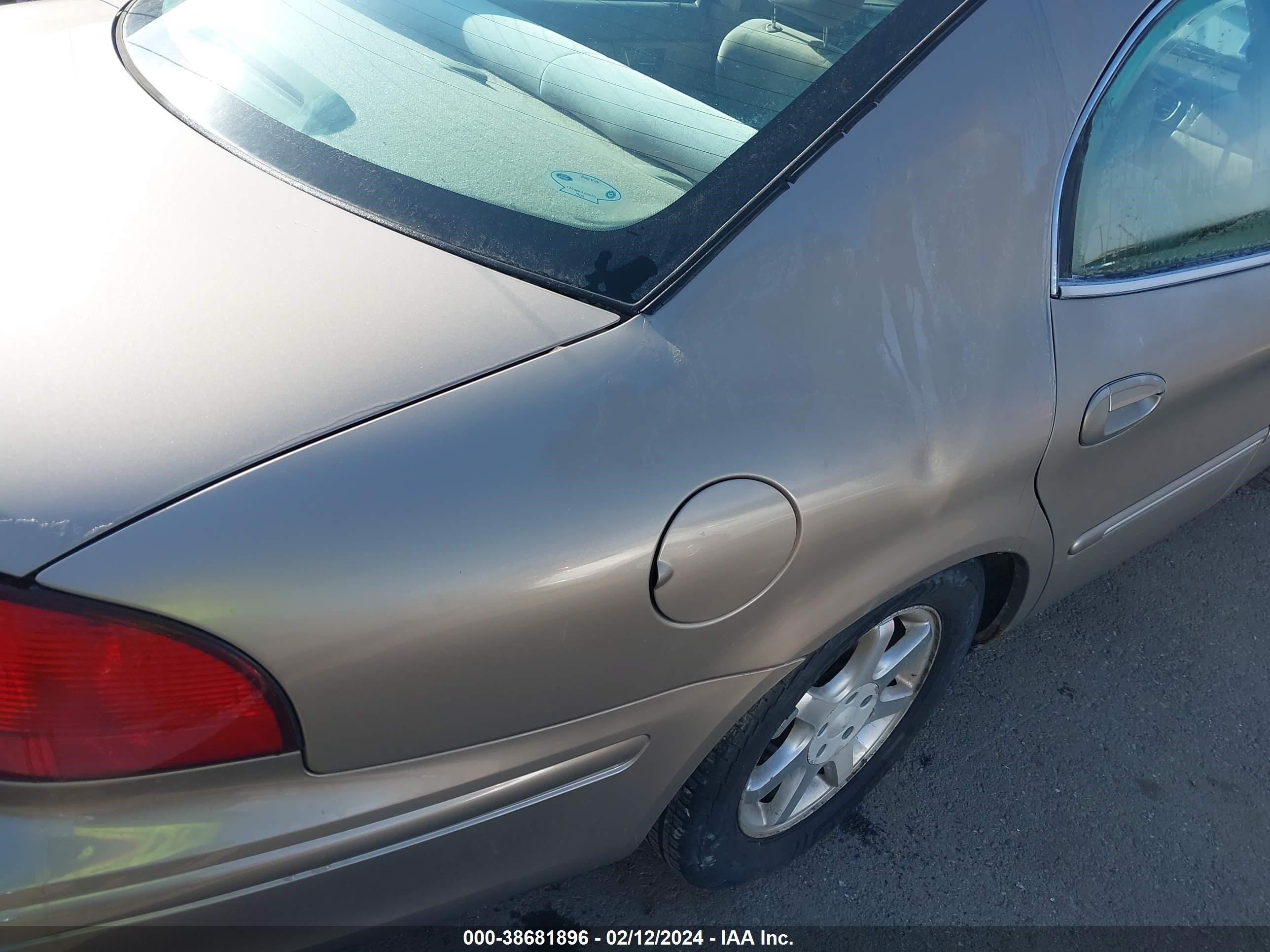 Photo 5 VIN: 1MEHM55S02G636554 - MERCURY SABLE 