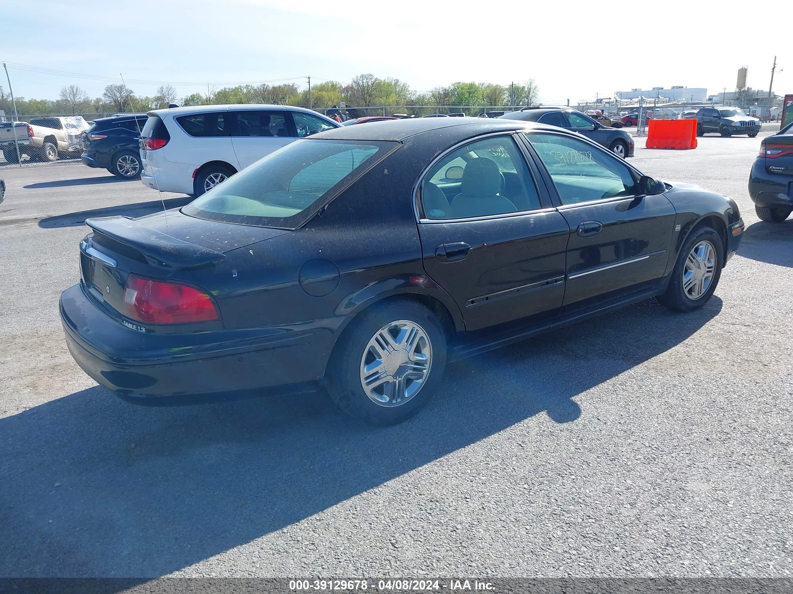 Photo 3 VIN: 1MEHM55S11A641988 - MERCURY SABLE 