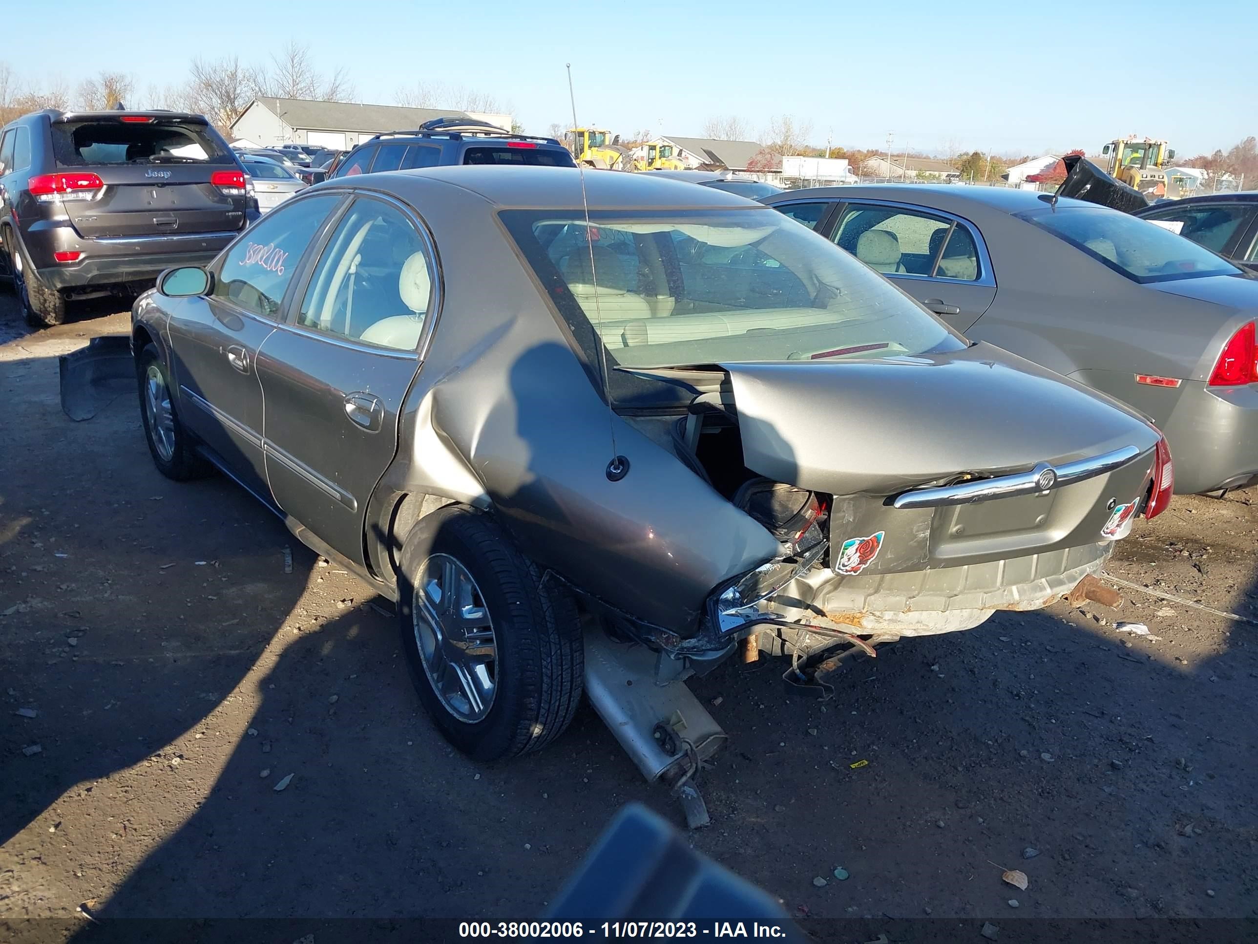 Photo 2 VIN: 1MEHM55S62A636772 - MERCURY SABLE 