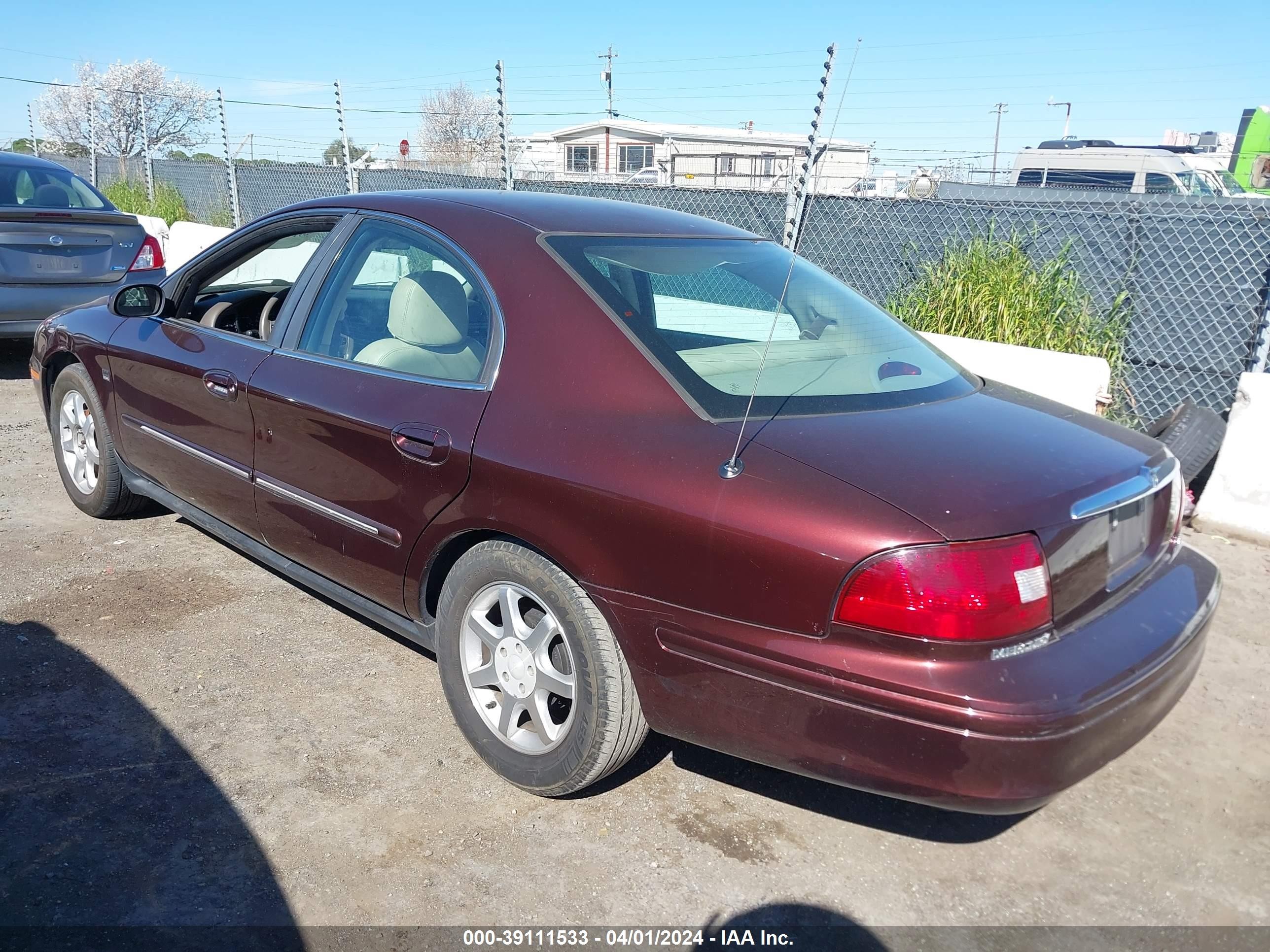 Photo 3 VIN: 1MEHM55S71G619135 - MERCURY SABLE 