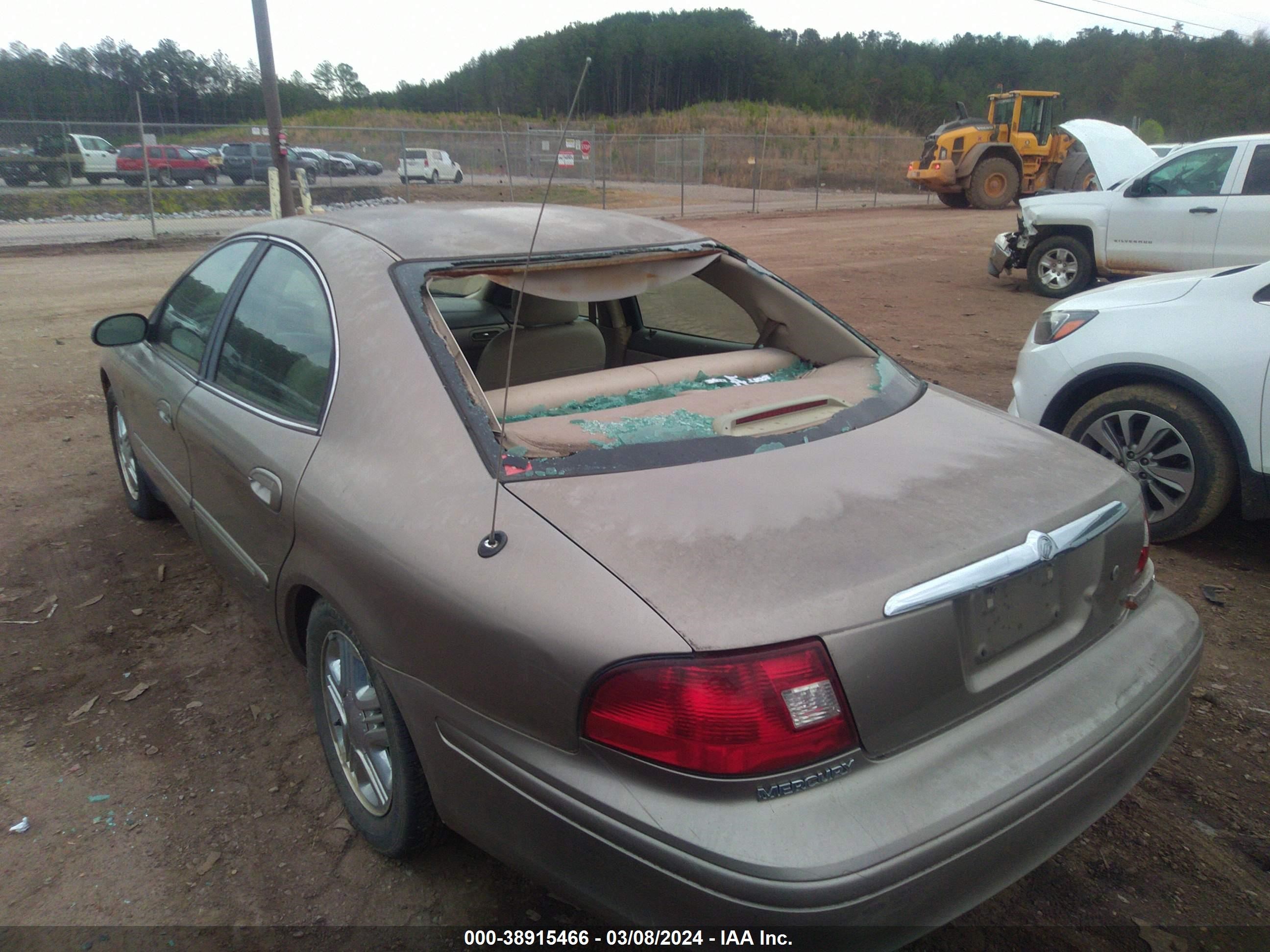 Photo 11 VIN: 1MEHM55S82G616987 - MERCURY SABLE 