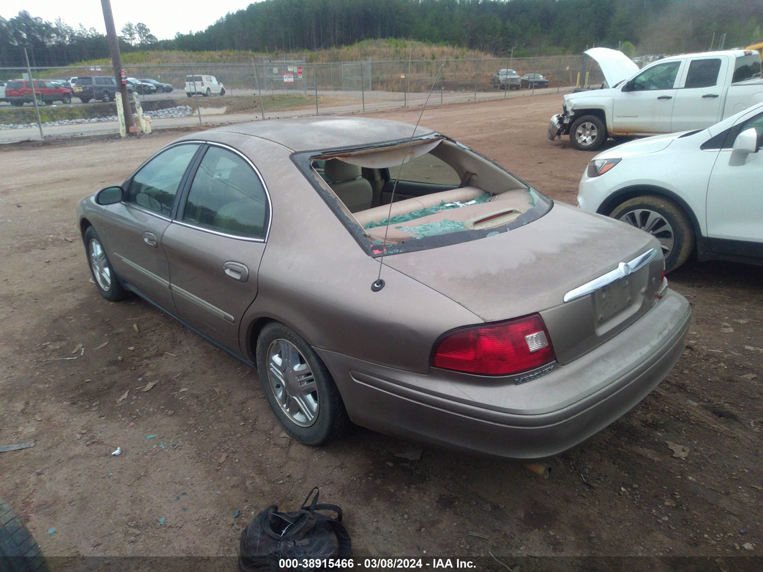 Photo 2 VIN: 1MEHM55S82G616987 - MERCURY SABLE 