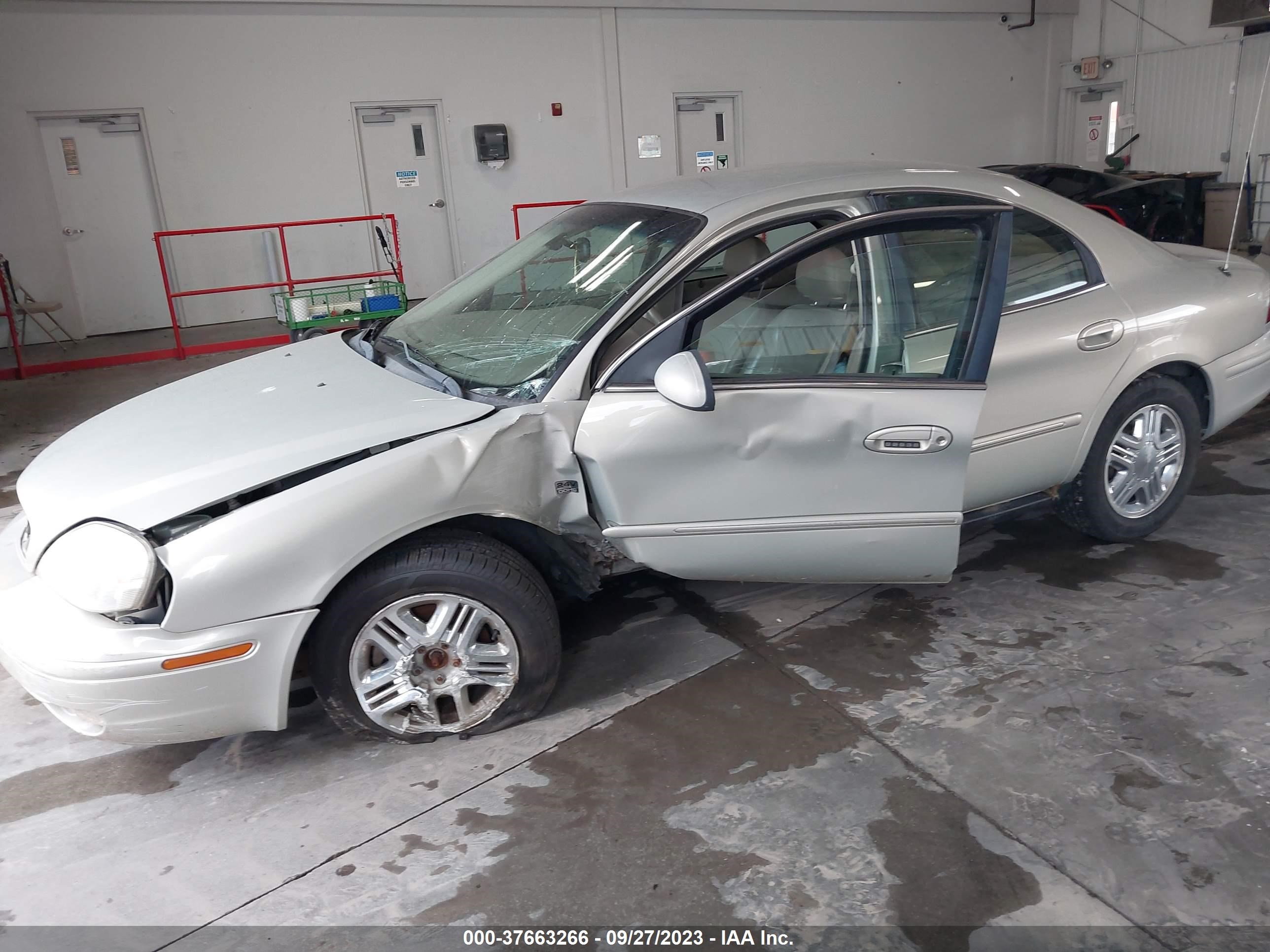 Photo 1 VIN: 1MEHM55S93G613632 - MERCURY SABLE 