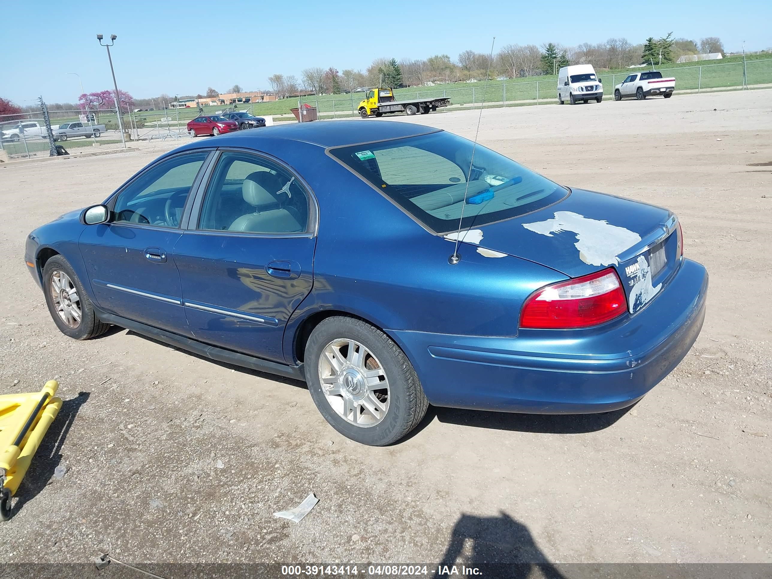 Photo 2 VIN: 1MEHM55S94A617880 - MERCURY SABLE 