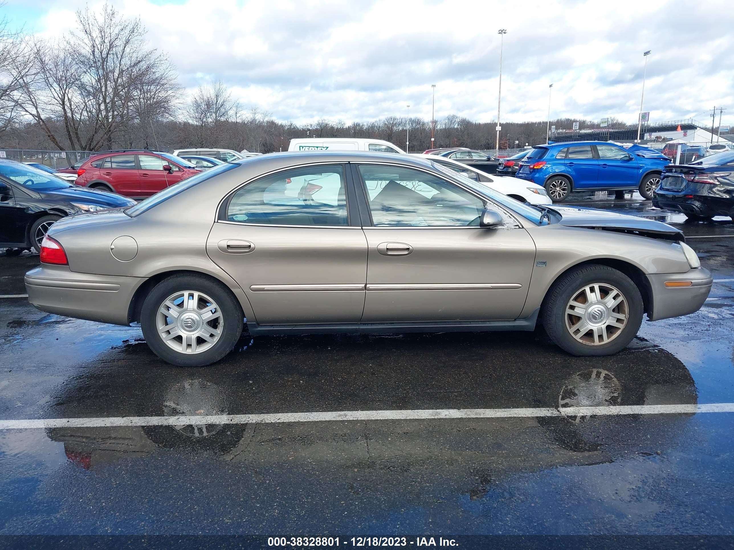 Photo 12 VIN: 1MEHM55SX4A615653 - MERCURY SABLE 