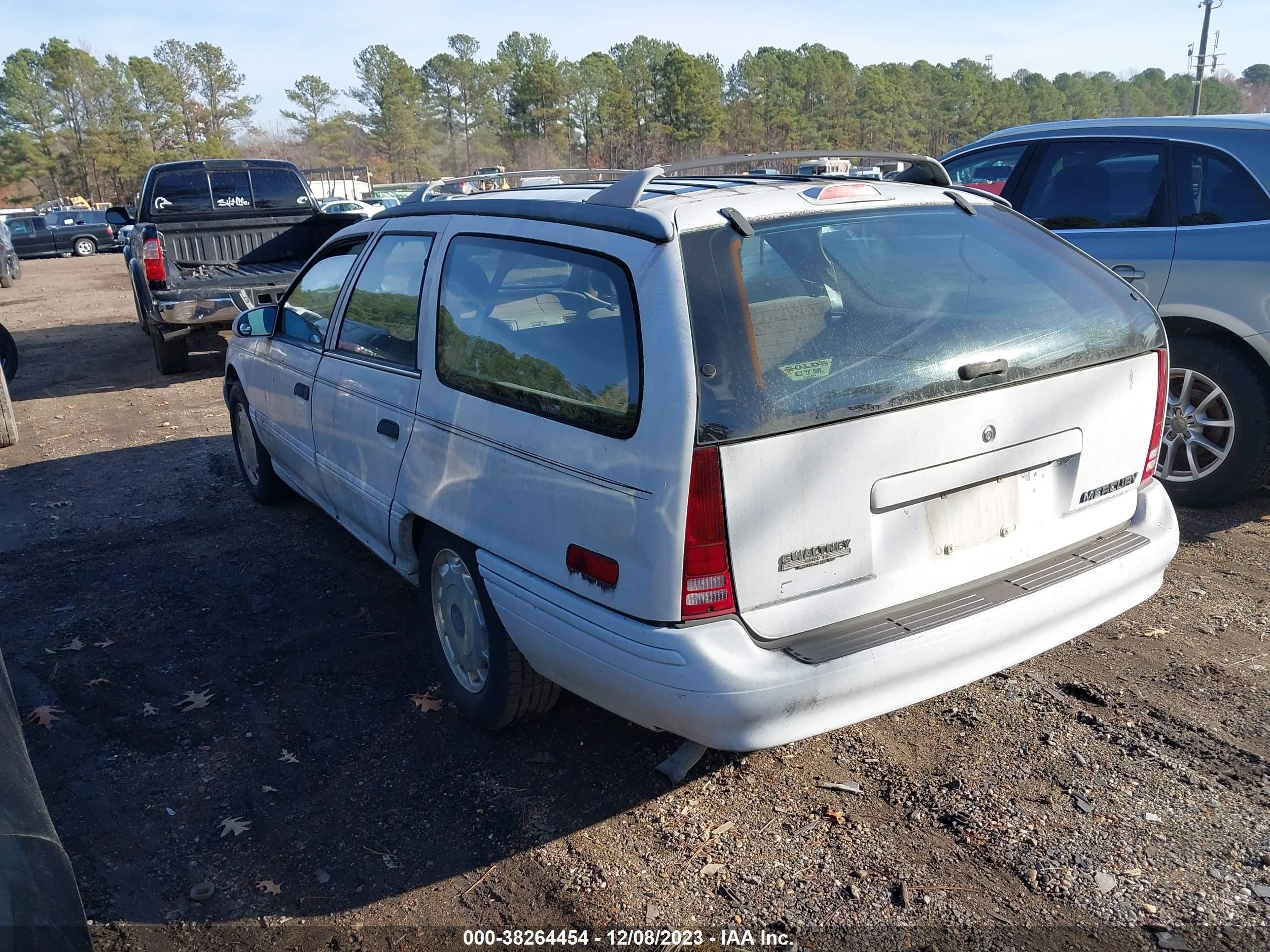 Photo 2 VIN: 1MELM5844PA647672 - MERCURY SABLE 