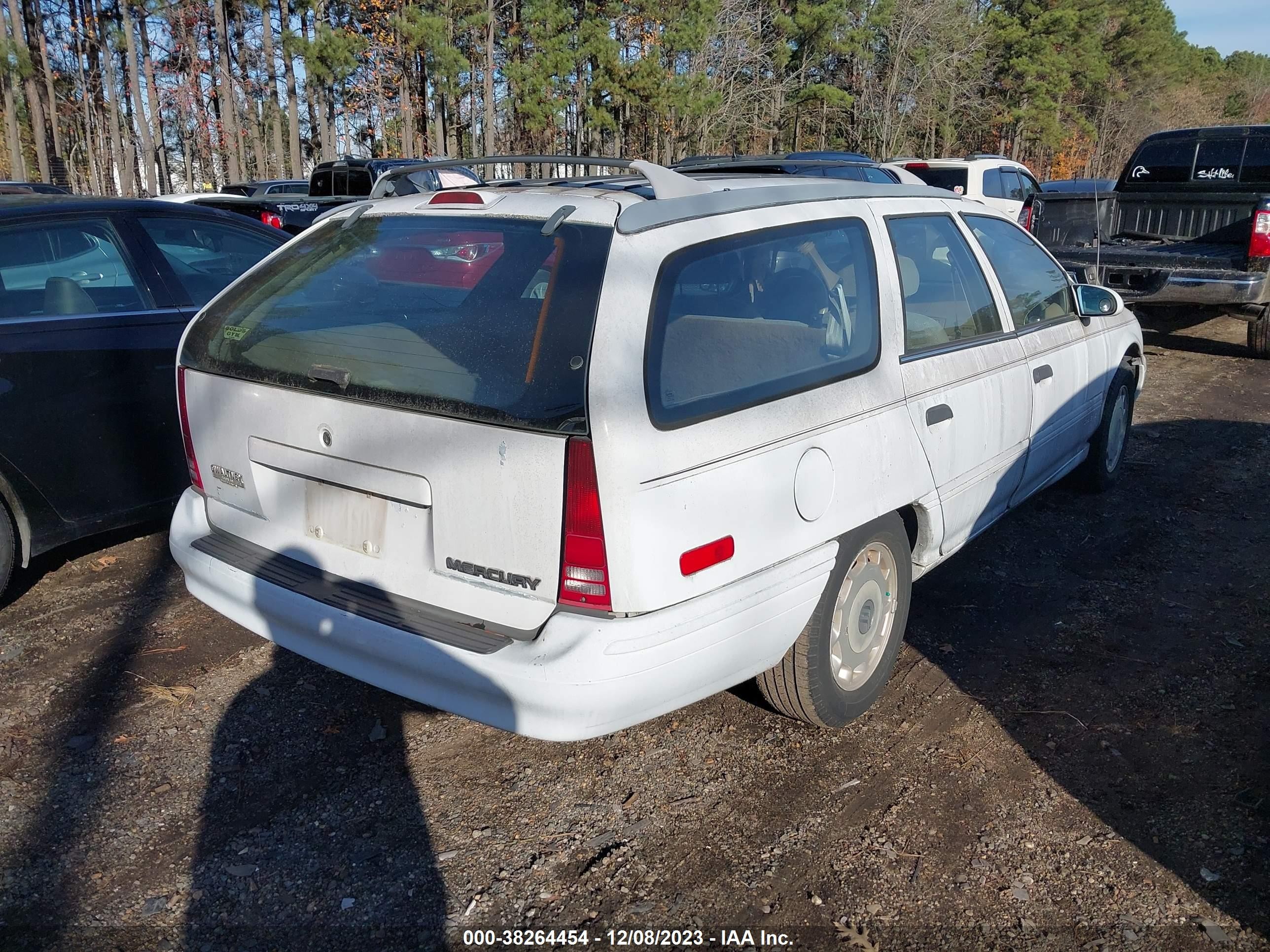 Photo 3 VIN: 1MELM5844PA647672 - MERCURY SABLE 