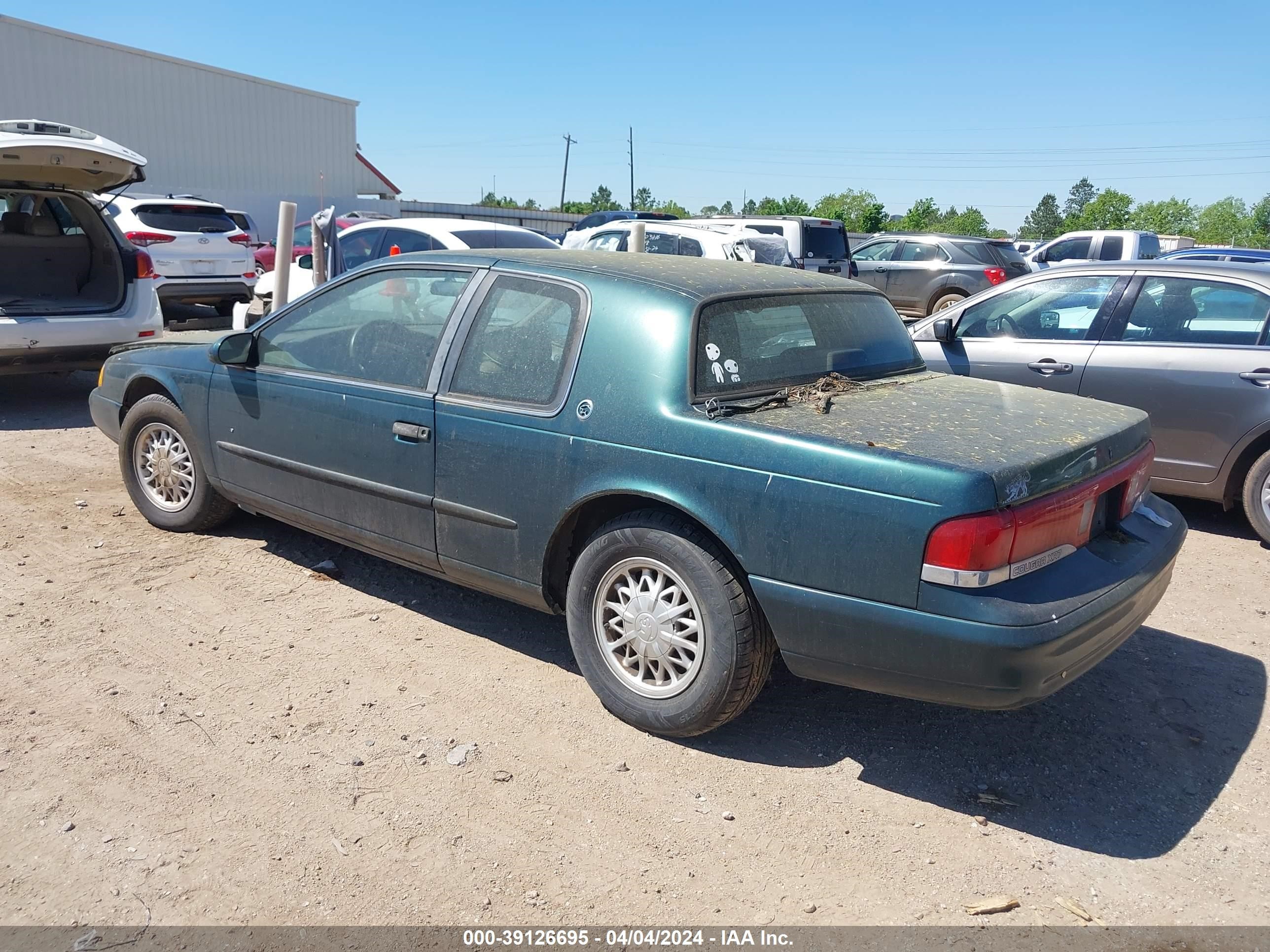 Photo 2 VIN: 1MELM6244SH641370 - MERCURY COUGAR 