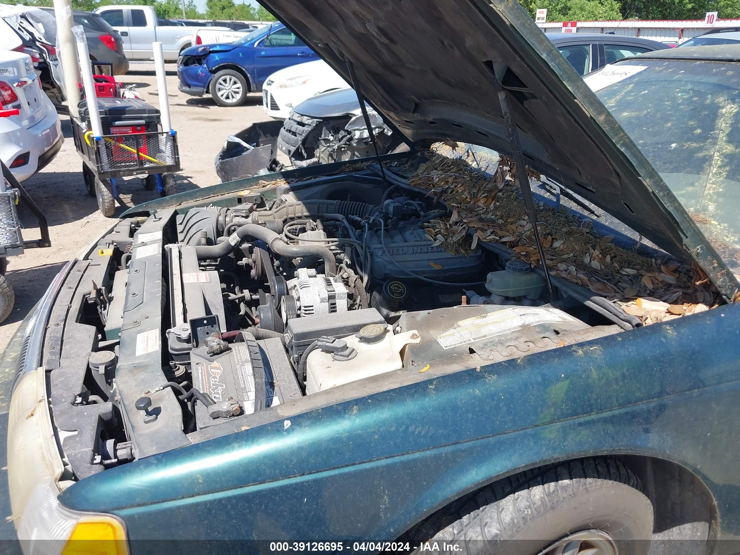 Photo 5 VIN: 1MELM6244SH641370 - MERCURY COUGAR 