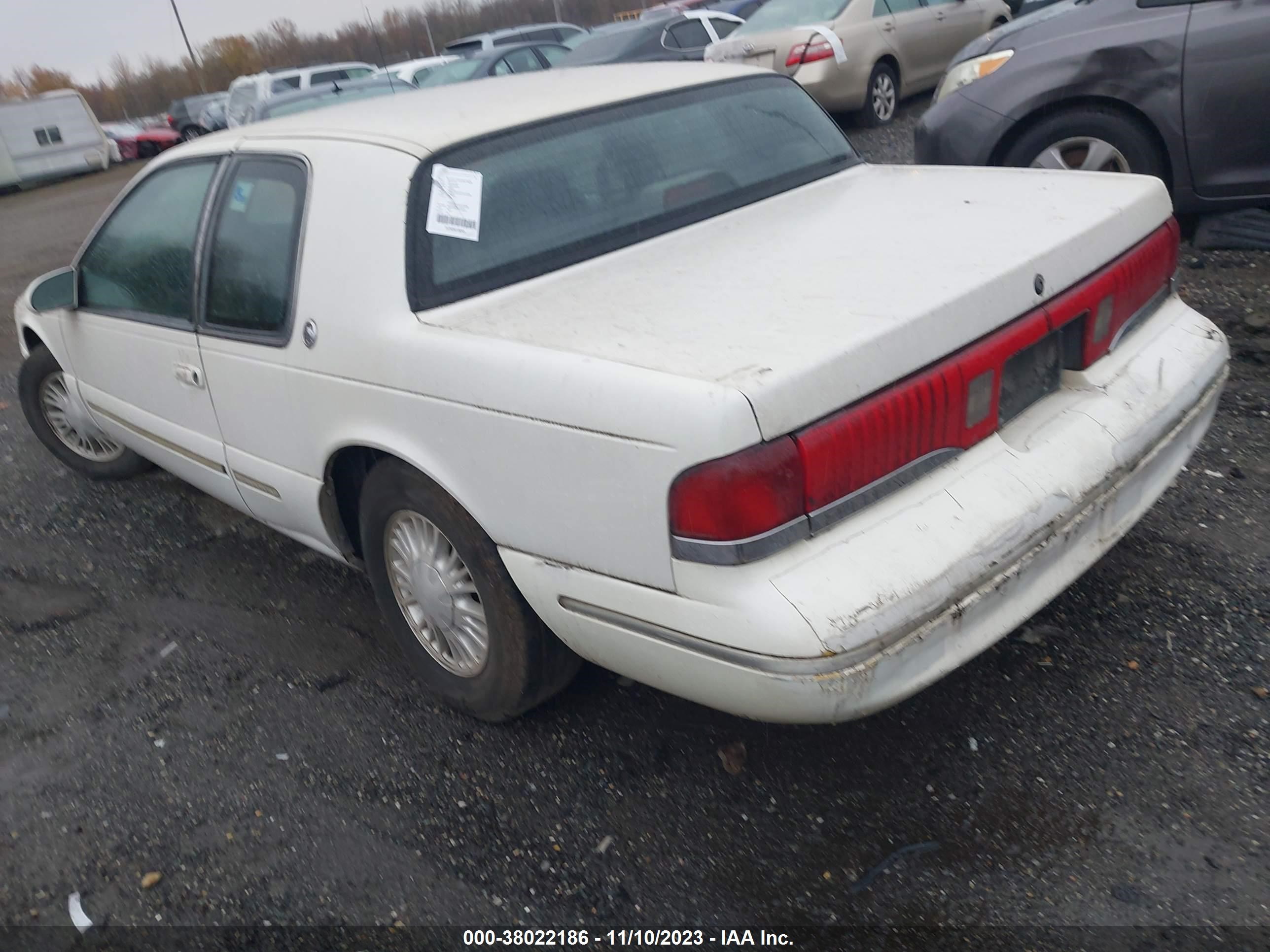 Photo 2 VIN: 1MELM62W4TH610056 - MERCURY COUGAR 