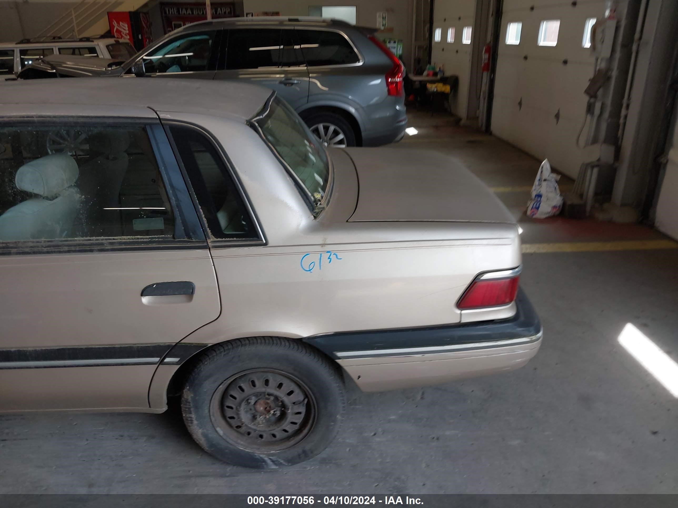 Photo 5 VIN: 1MEPM36S8KK612224 - MERCURY TOPAZ 