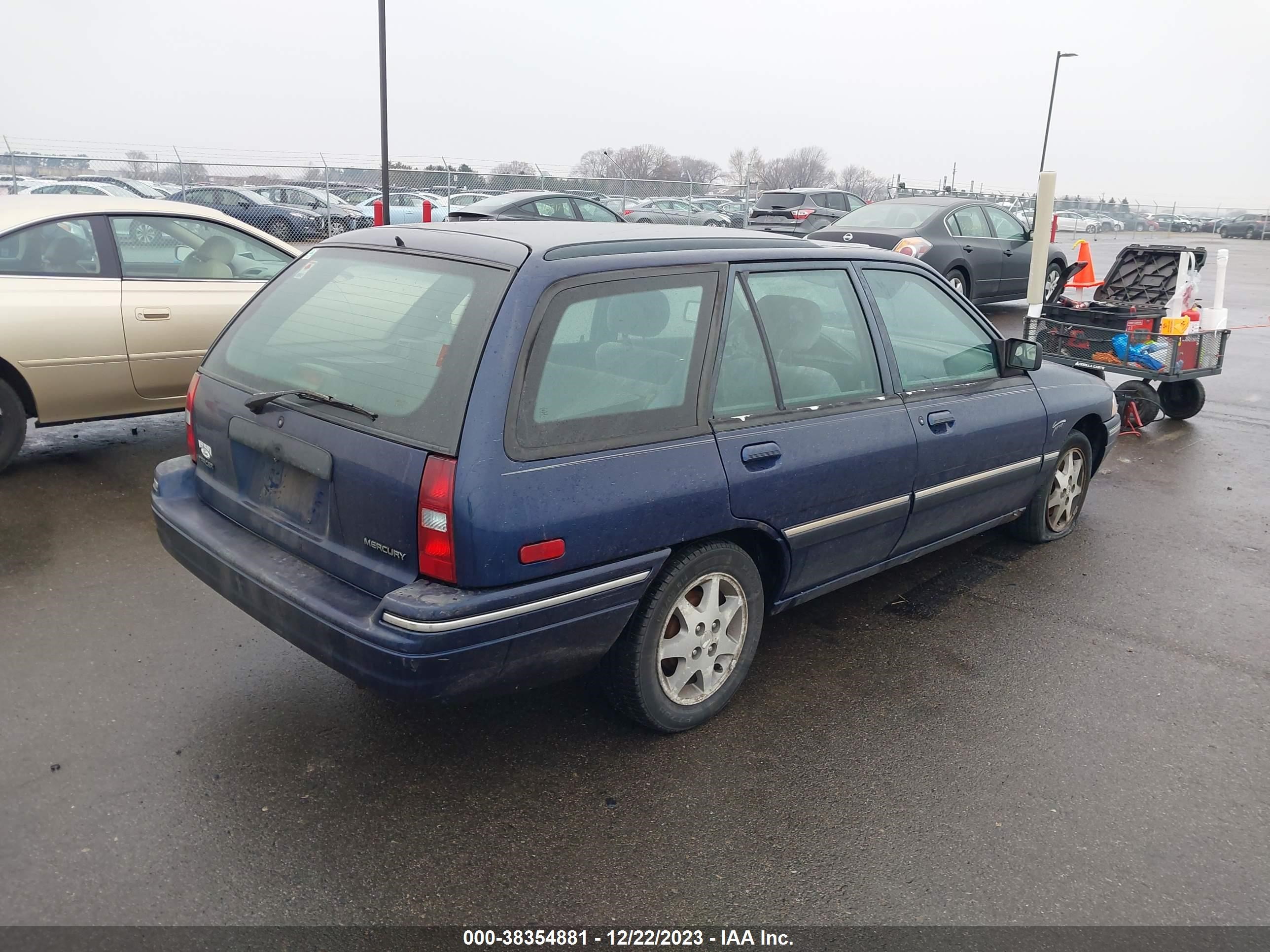 Photo 3 VIN: 1MESM15J5TW602574 - MERCURY TRACER 