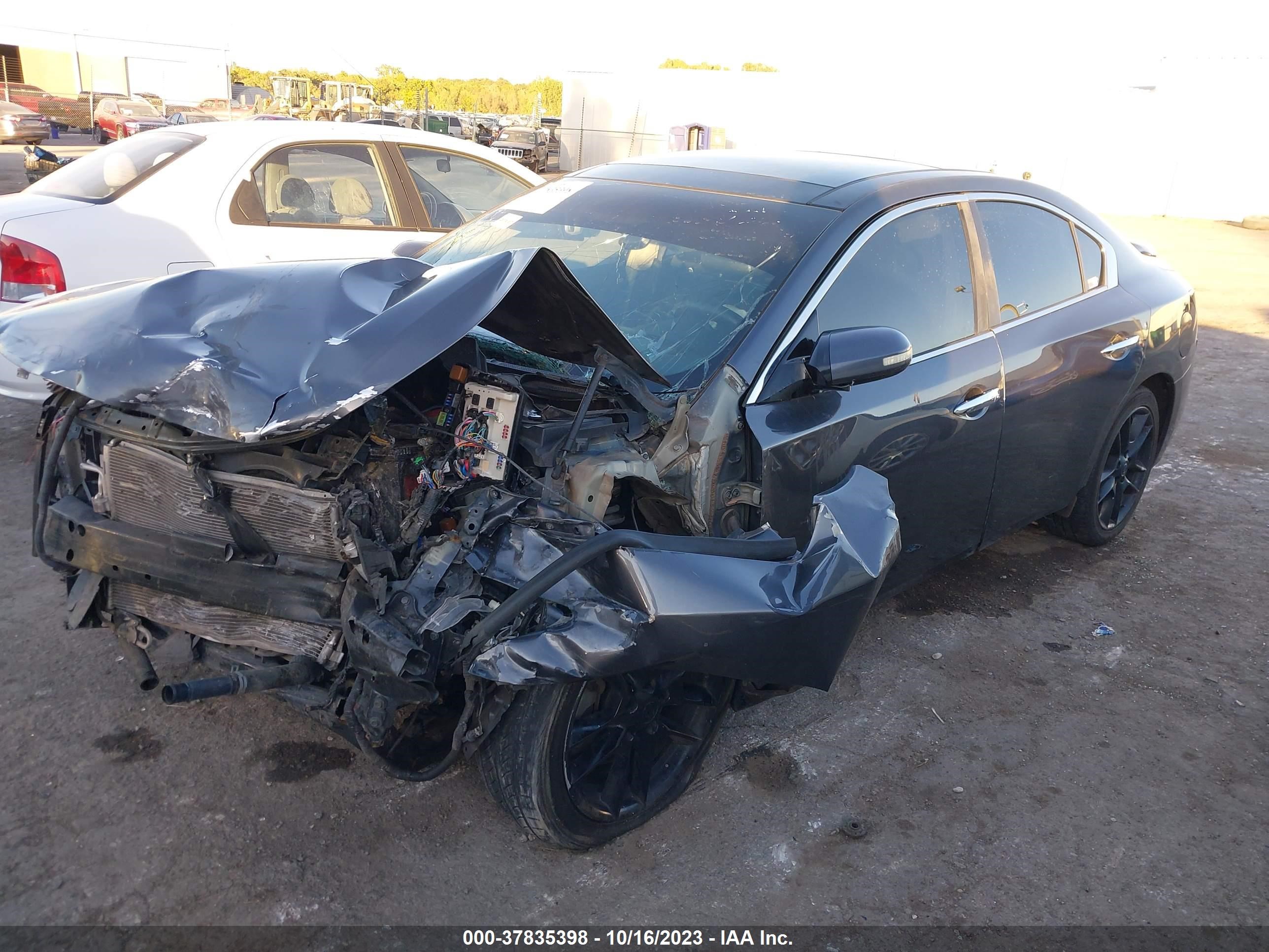 Photo 1 VIN: 1N4AA51E19C836328 - NISSAN MAXIMA 