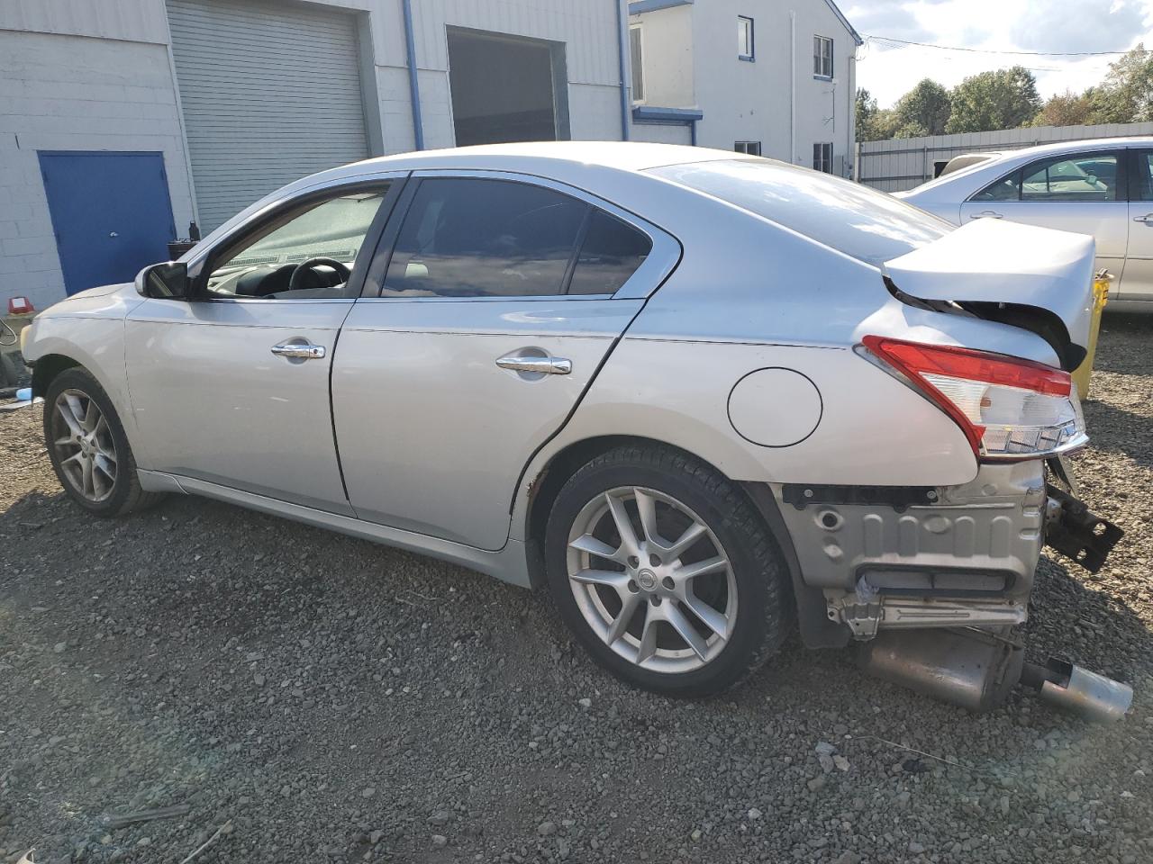 Photo 1 VIN: 1N4AA51E29C853851 - NISSAN MAXIMA 