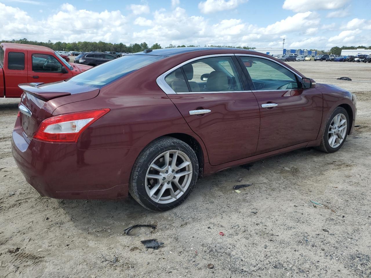 Photo 2 VIN: 1N4AA51E39C833804 - NISSAN MAXIMA 