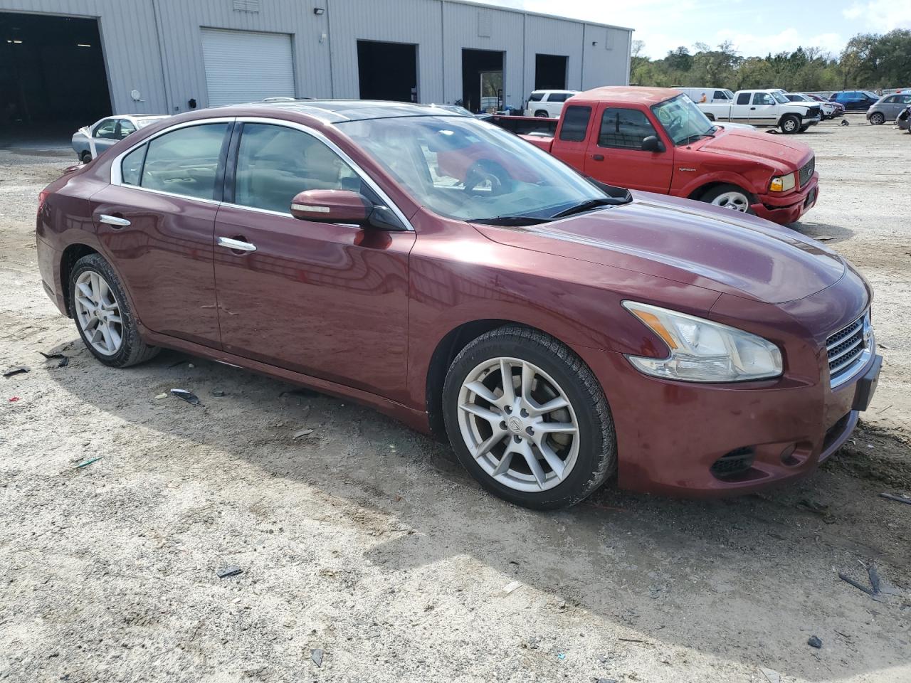 Photo 3 VIN: 1N4AA51E39C833804 - NISSAN MAXIMA 