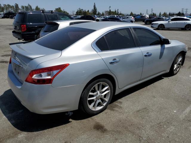 Photo 2 VIN: 1N4AA51E49C800357 - NISSAN MAXIMA 