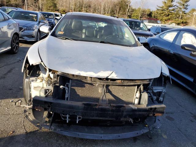 Photo 4 VIN: 1N4AA51E49C811231 - NISSAN MAXIMA 