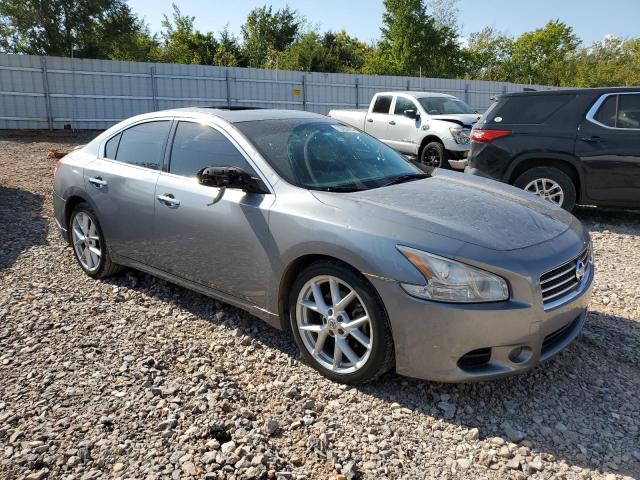 Photo 3 VIN: 1N4AA51E49C840972 - NISSAN MAXIMA S 