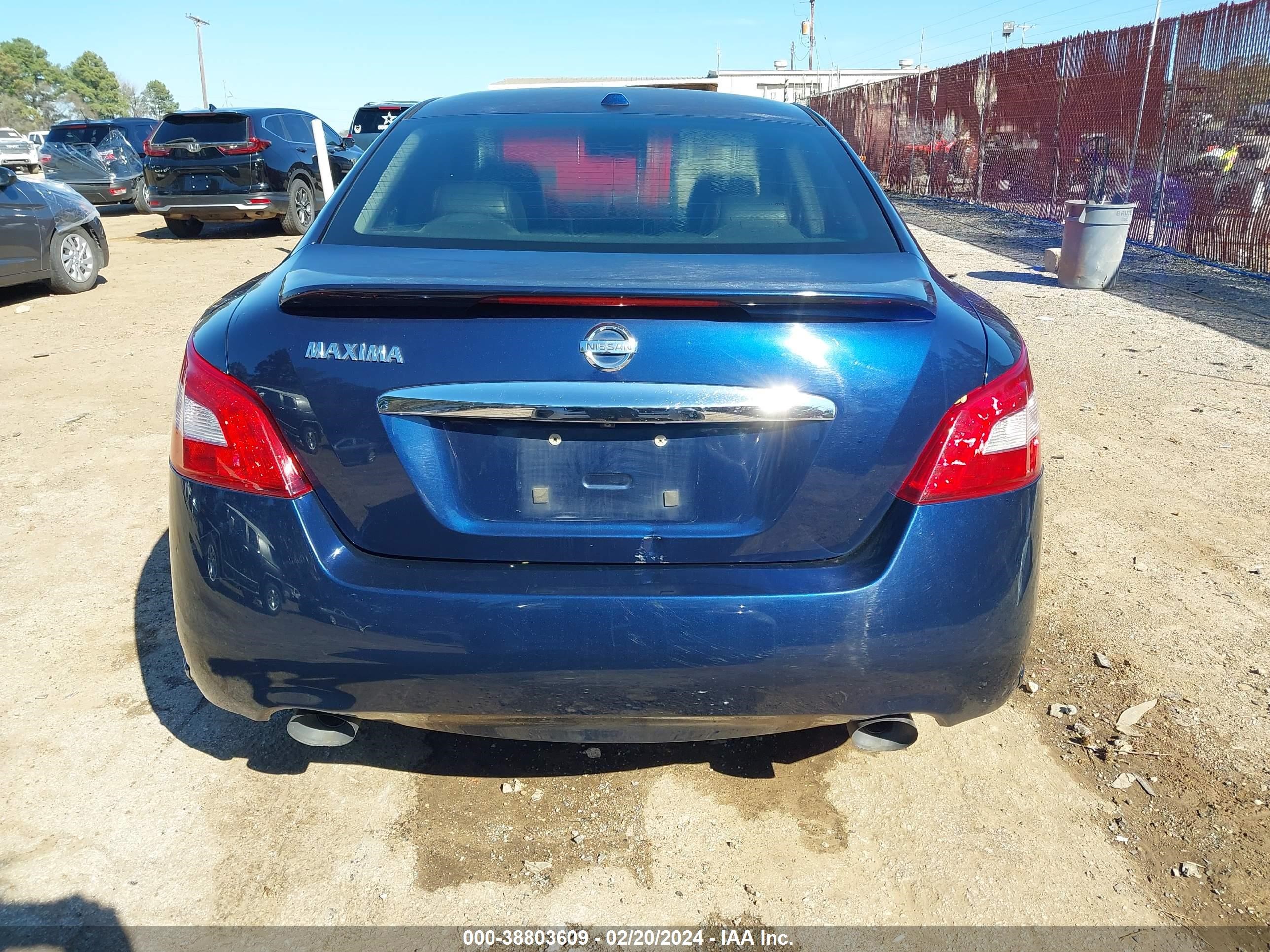 Photo 15 VIN: 1N4AA51E49C842818 - NISSAN MAXIMA 