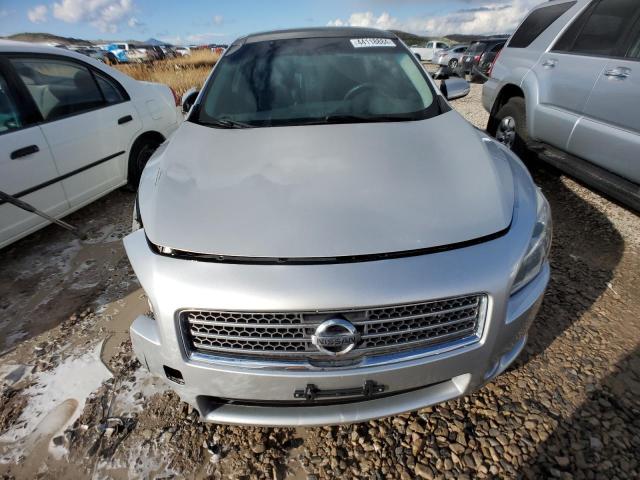 Photo 4 VIN: 1N4AA51E79C850587 - NISSAN MAXIMA 