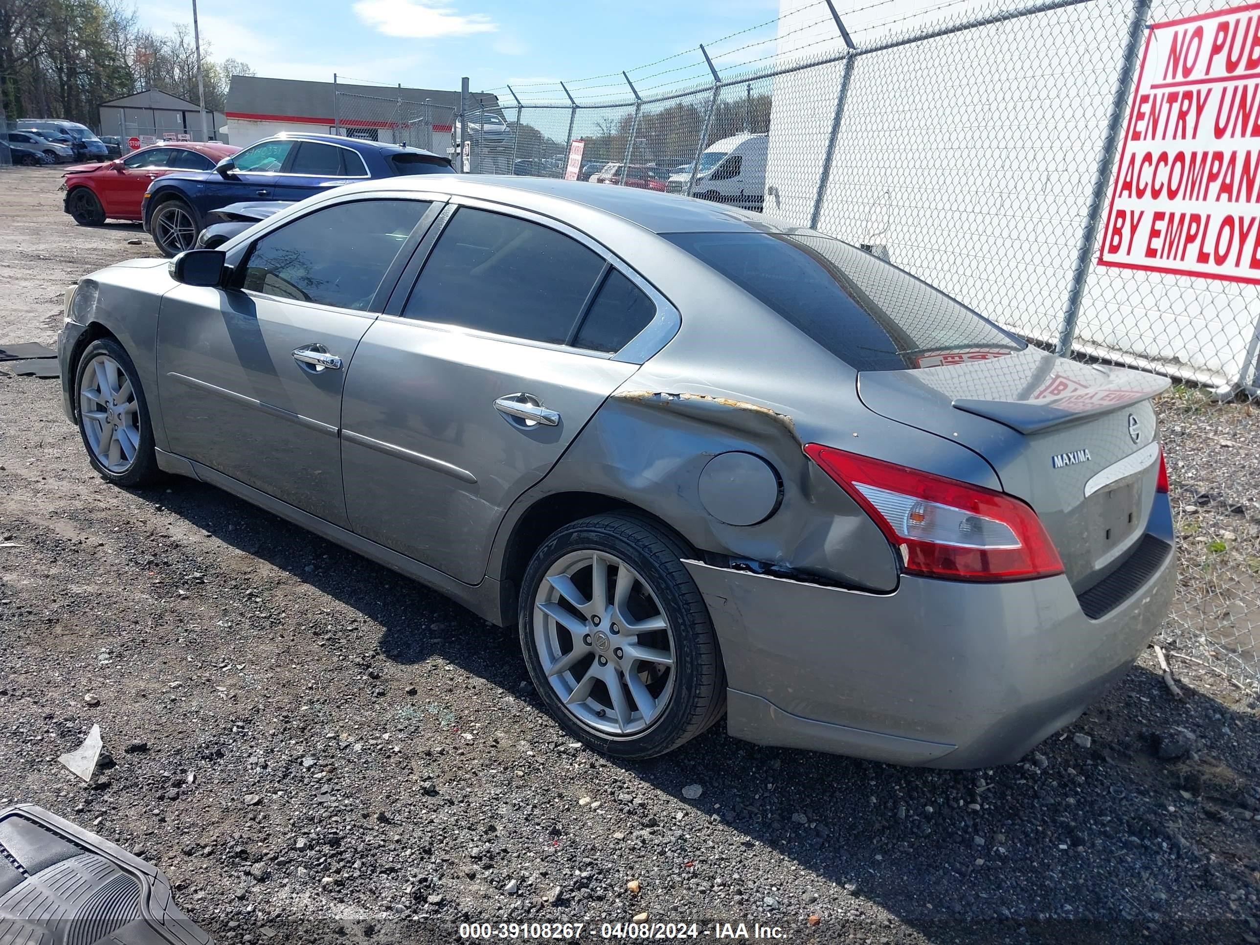 Photo 2 VIN: 1N4AA51E89C813578 - NISSAN MAXIMA 