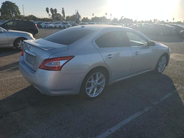 Photo 2 VIN: 1N4AA51E99C804601 - NISSAN MAXIMA 