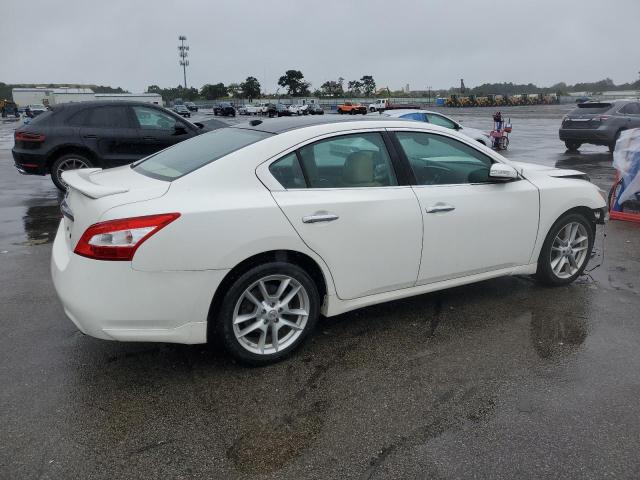 Photo 2 VIN: 1N4AA51E99C845360 - NISSAN MAXIMA S 