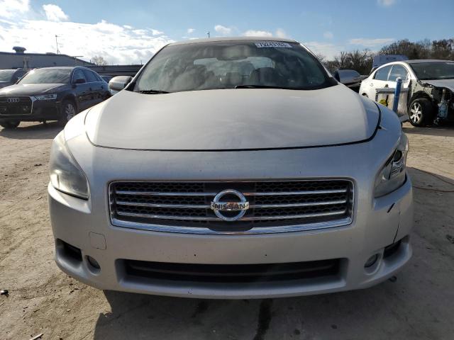 Photo 4 VIN: 1N4AA51E99C858626 - NISSAN MAXIMA 