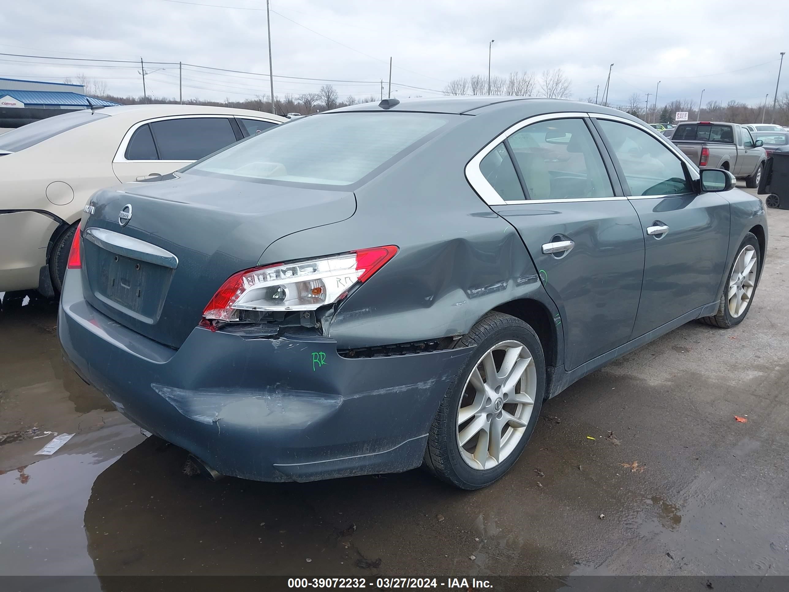 Photo 5 VIN: 1N4AA51E99C861509 - NISSAN MAXIMA 