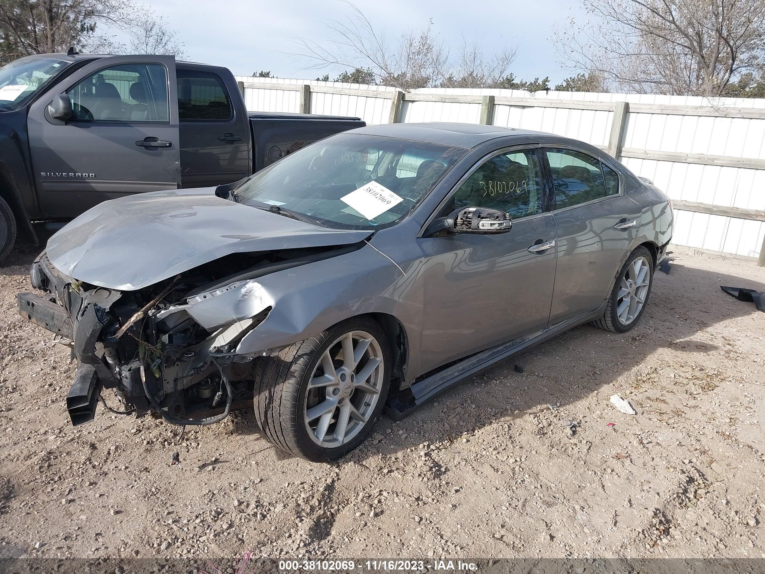 Photo 1 VIN: 1N4AA51EX9C824694 - NISSAN MAXIMA 