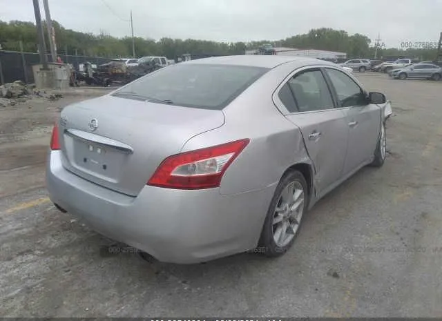 Photo 3 VIN: 1N4AA5AP0AC821132 - NISSAN MAXIMA 