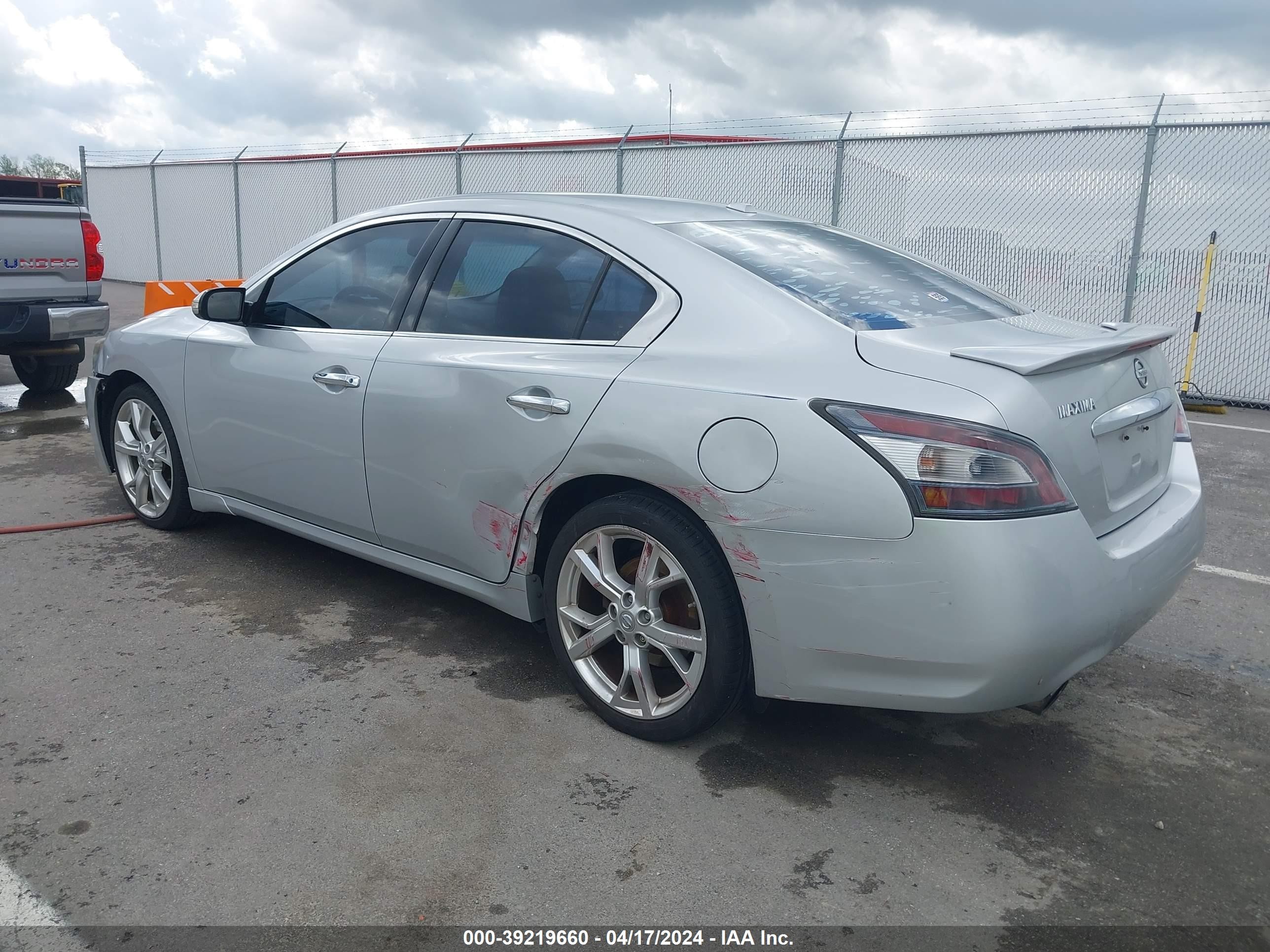 Photo 2 VIN: 1N4AA5AP0CC808836 - NISSAN MAXIMA 