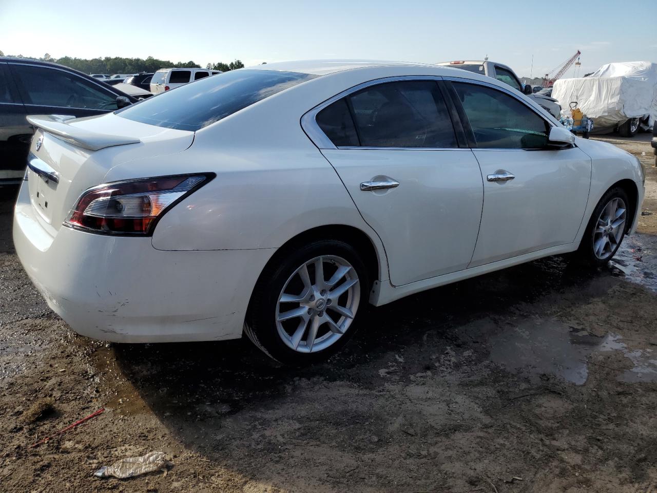 Photo 2 VIN: 1N4AA5AP0DC810376 - NISSAN MAXIMA 