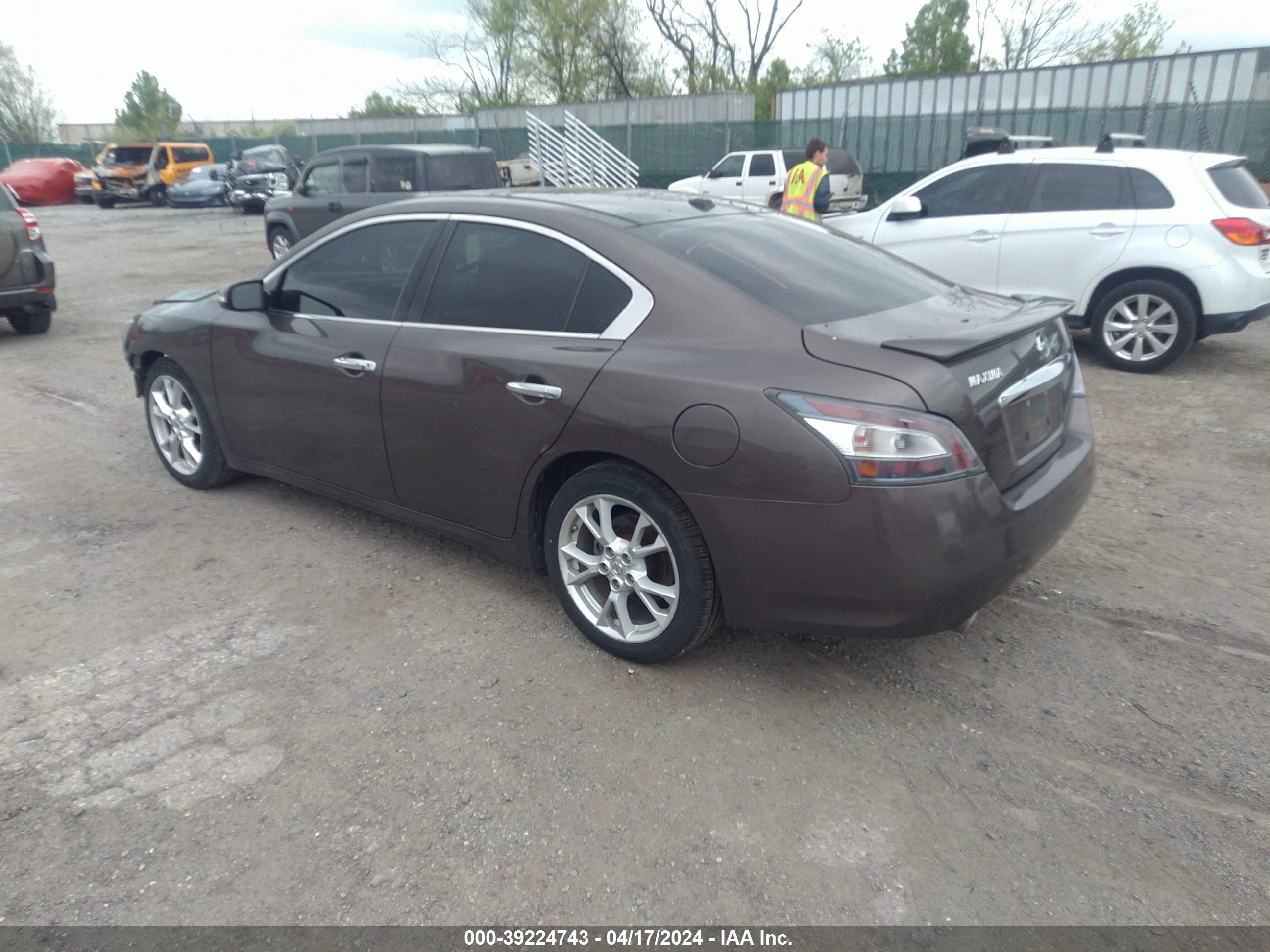 Photo 2 VIN: 1N4AA5AP0EC452231 - NISSAN MAXIMA 