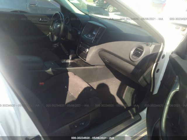 Photo 4 VIN: 1N4AA5AP1AC820815 - NISSAN MAXIMA 