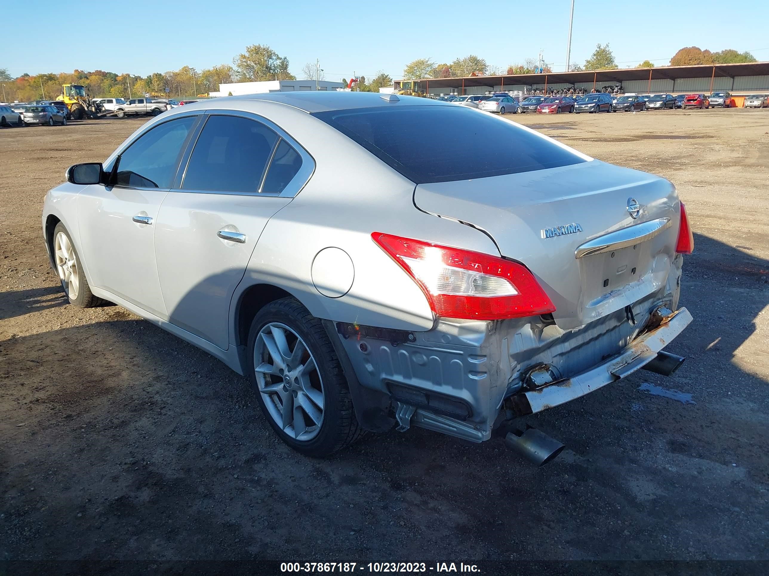 Photo 2 VIN: 1N4AA5AP1AC857427 - NISSAN MAXIMA 