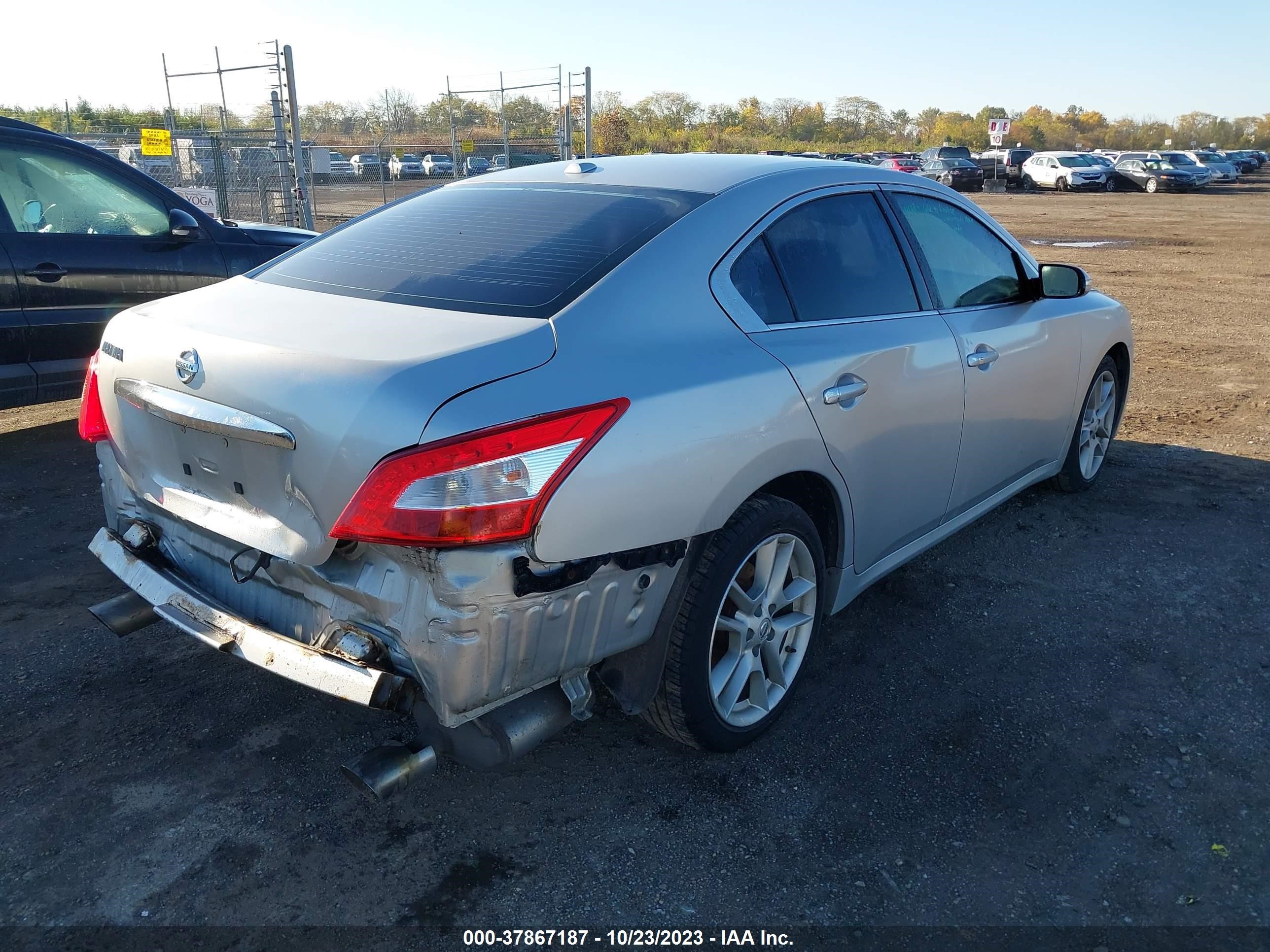 Photo 3 VIN: 1N4AA5AP1AC857427 - NISSAN MAXIMA 