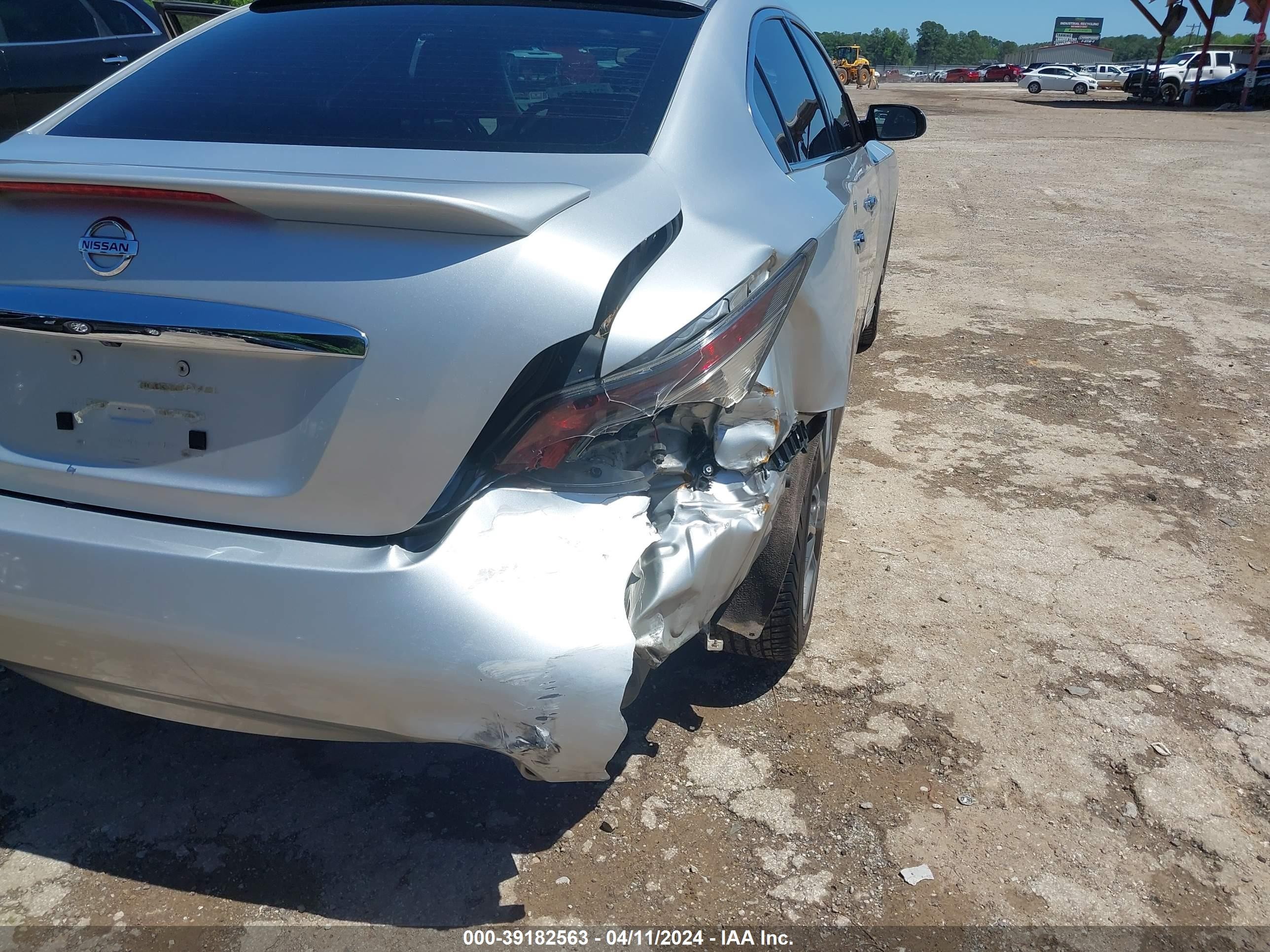 Photo 16 VIN: 1N4AA5AP1EC467191 - NISSAN MAXIMA 