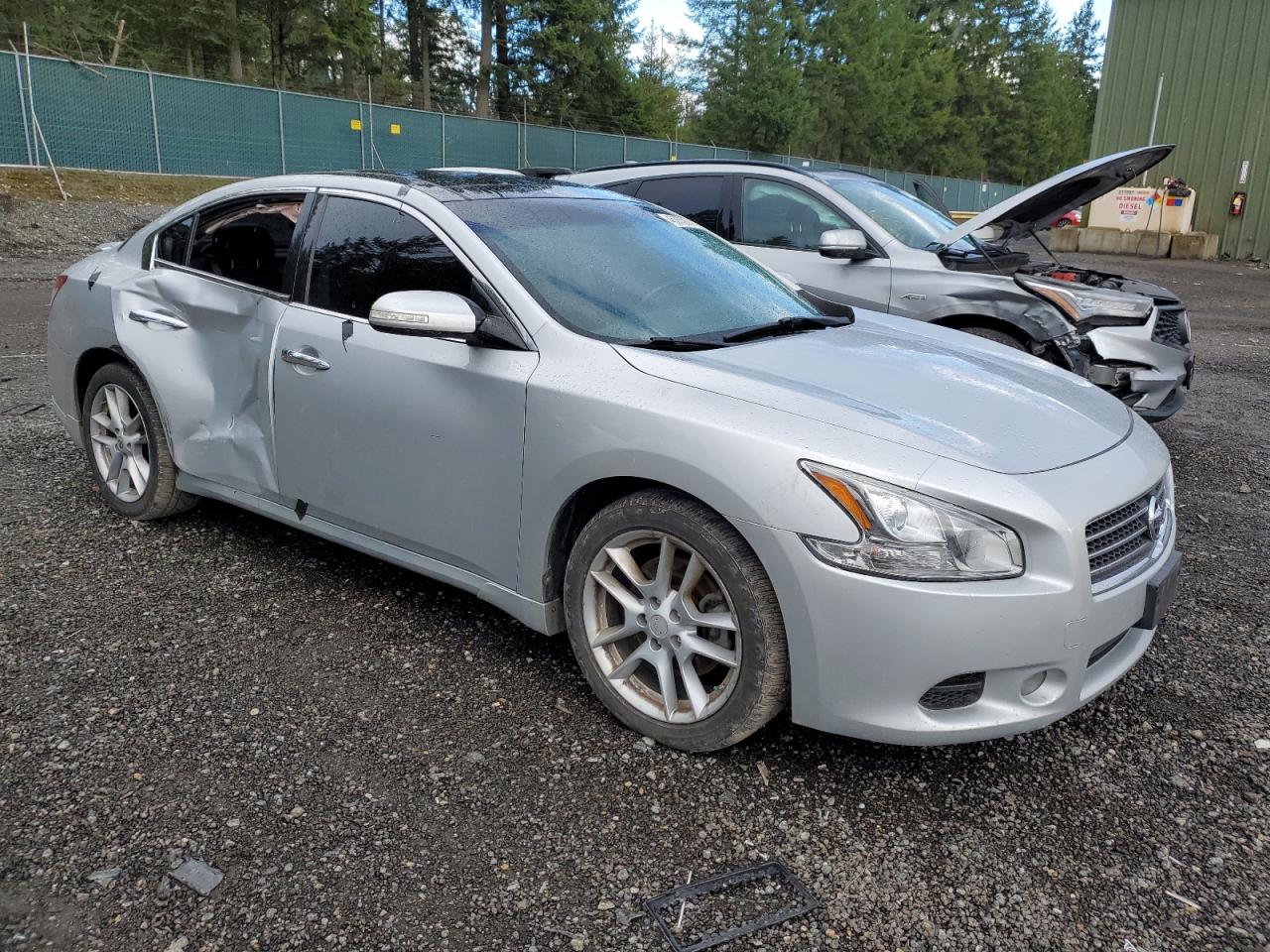 Photo 3 VIN: 1N4AA5AP2AC861115 - NISSAN MAXIMA 