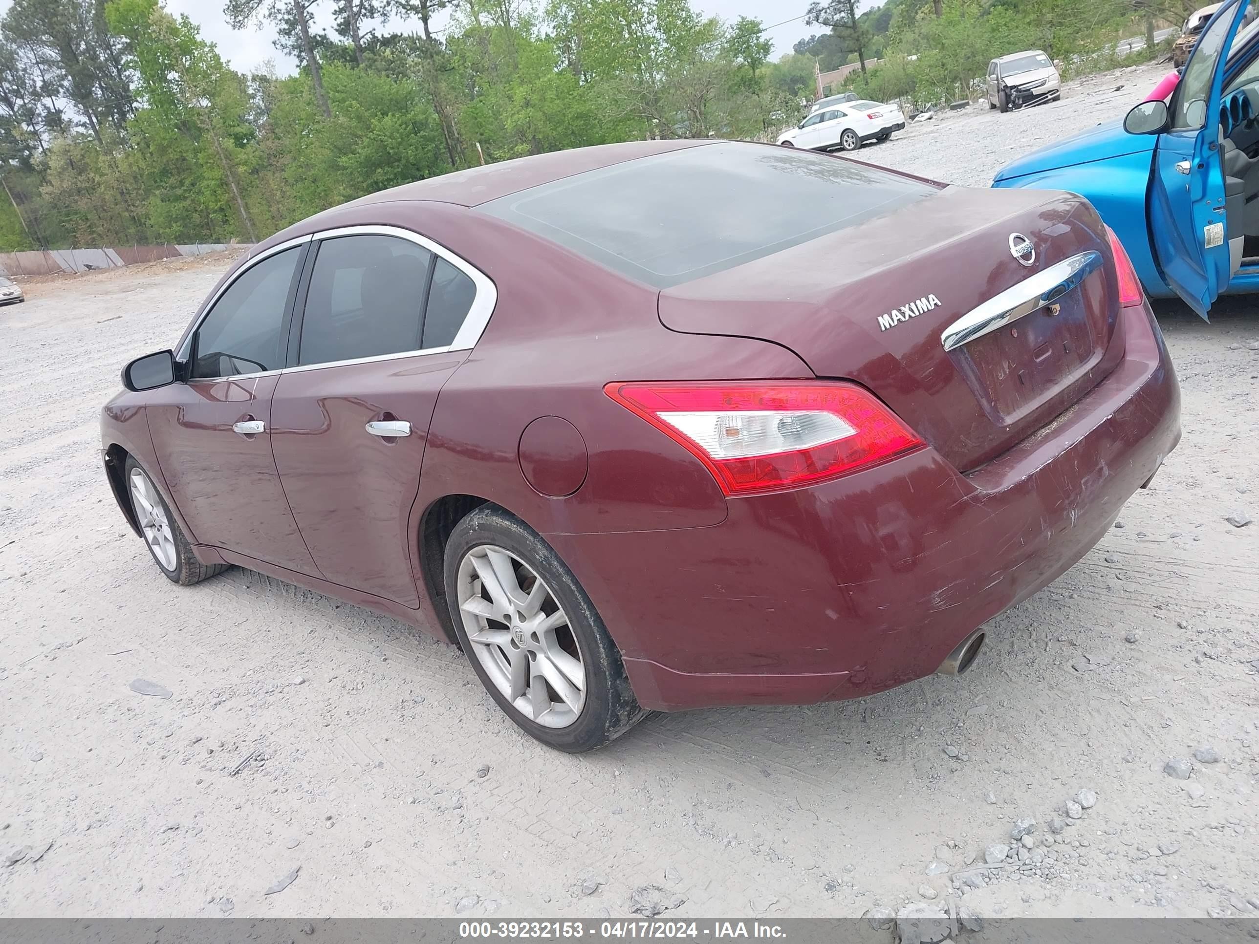 Photo 2 VIN: 1N4AA5AP2BC811431 - NISSAN MAXIMA 