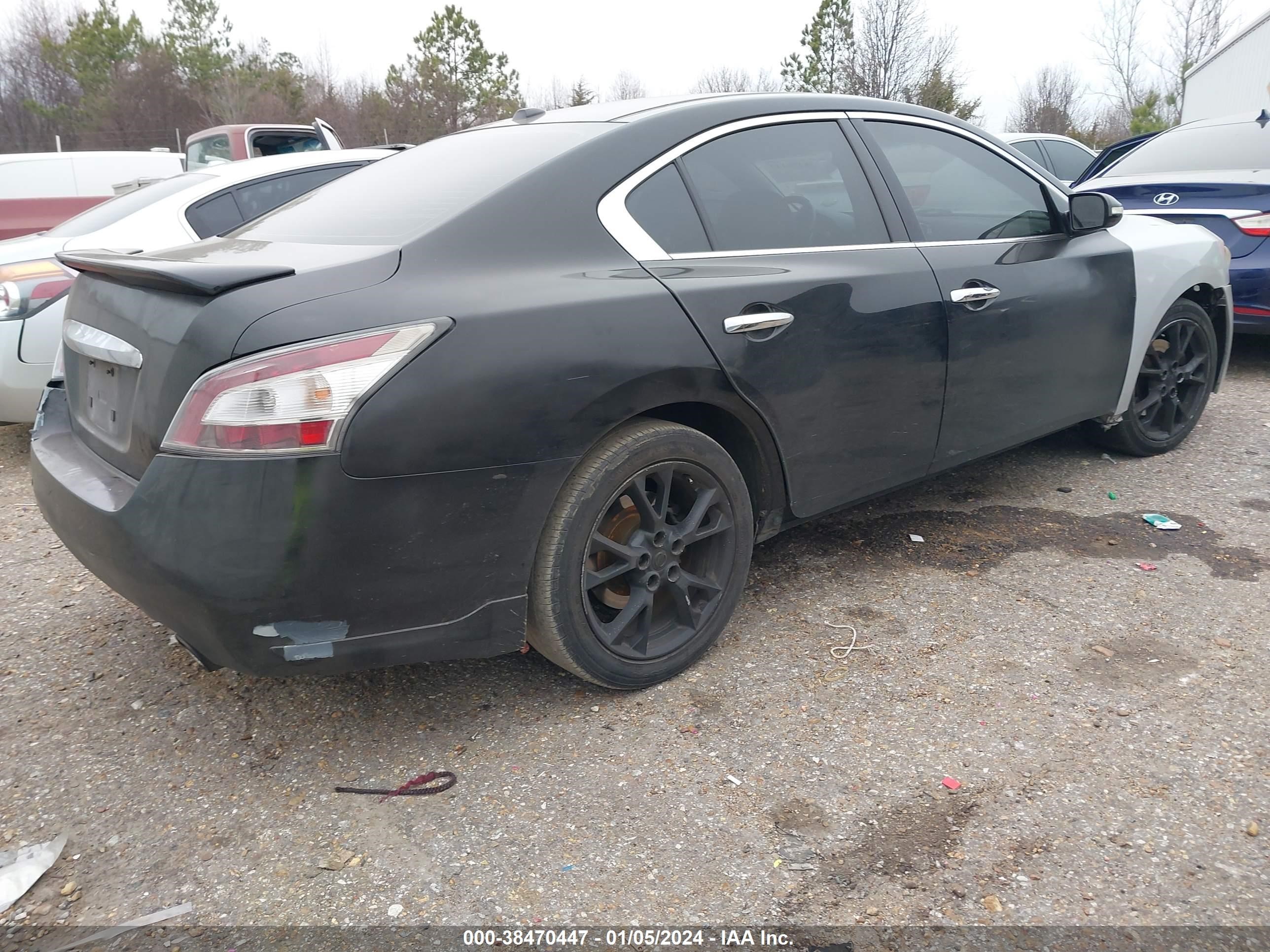 Photo 3 VIN: 1N4AA5AP3CC820866 - NISSAN MAXIMA 