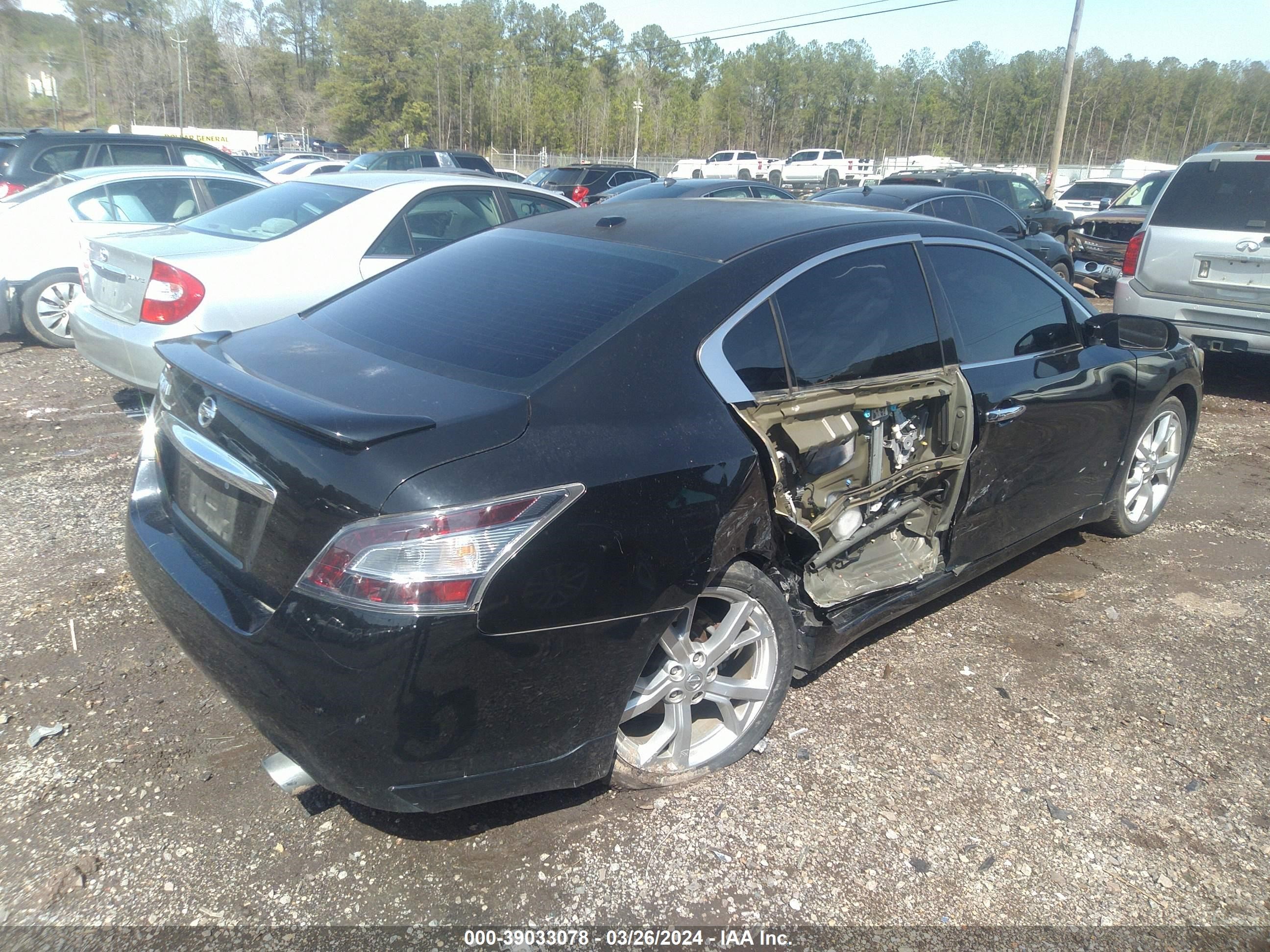 Photo 3 VIN: 1N4AA5AP3CC835433 - NISSAN MAXIMA 