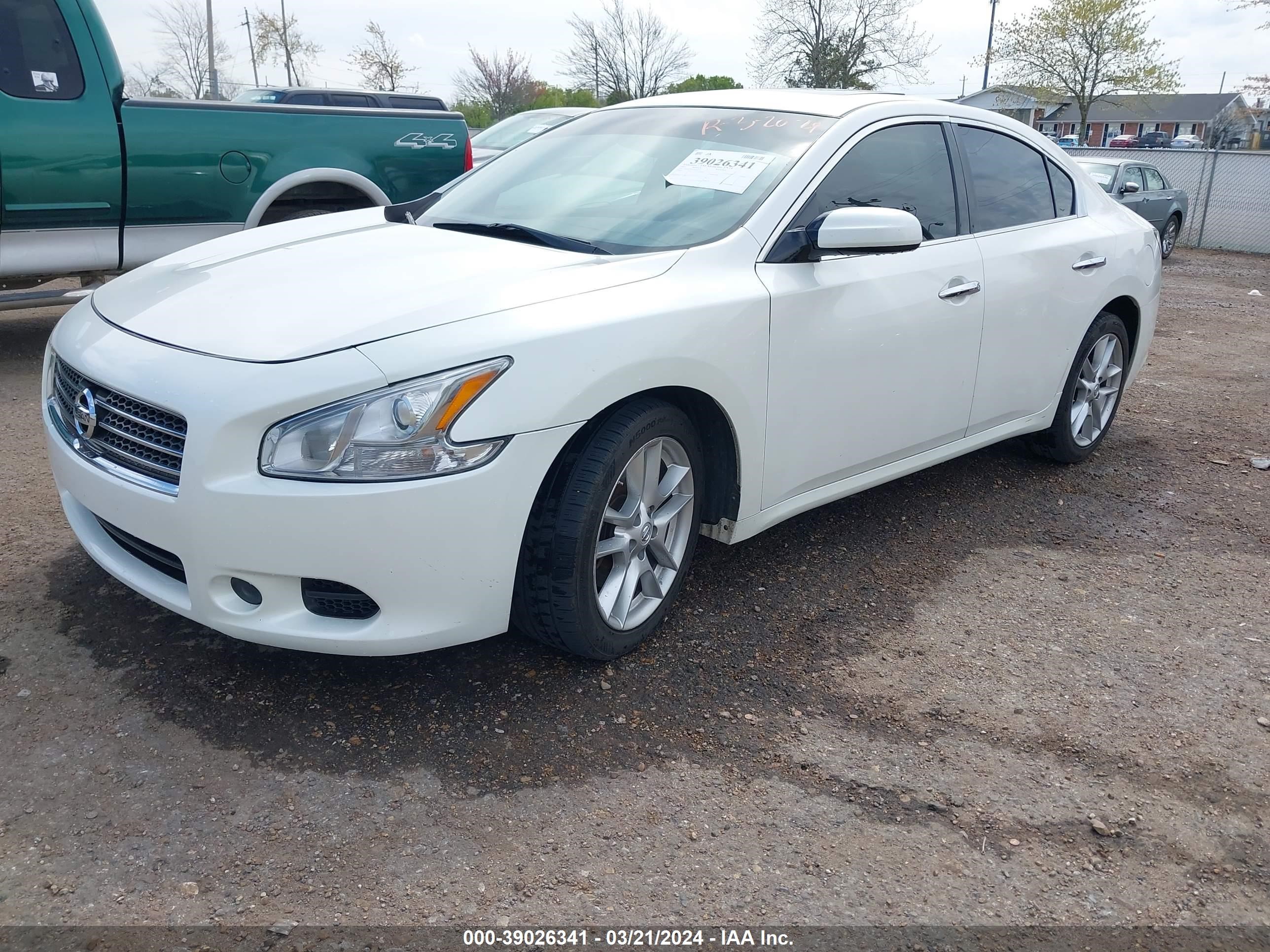 Photo 1 VIN: 1N4AA5AP3DC813739 - NISSAN MAXIMA 